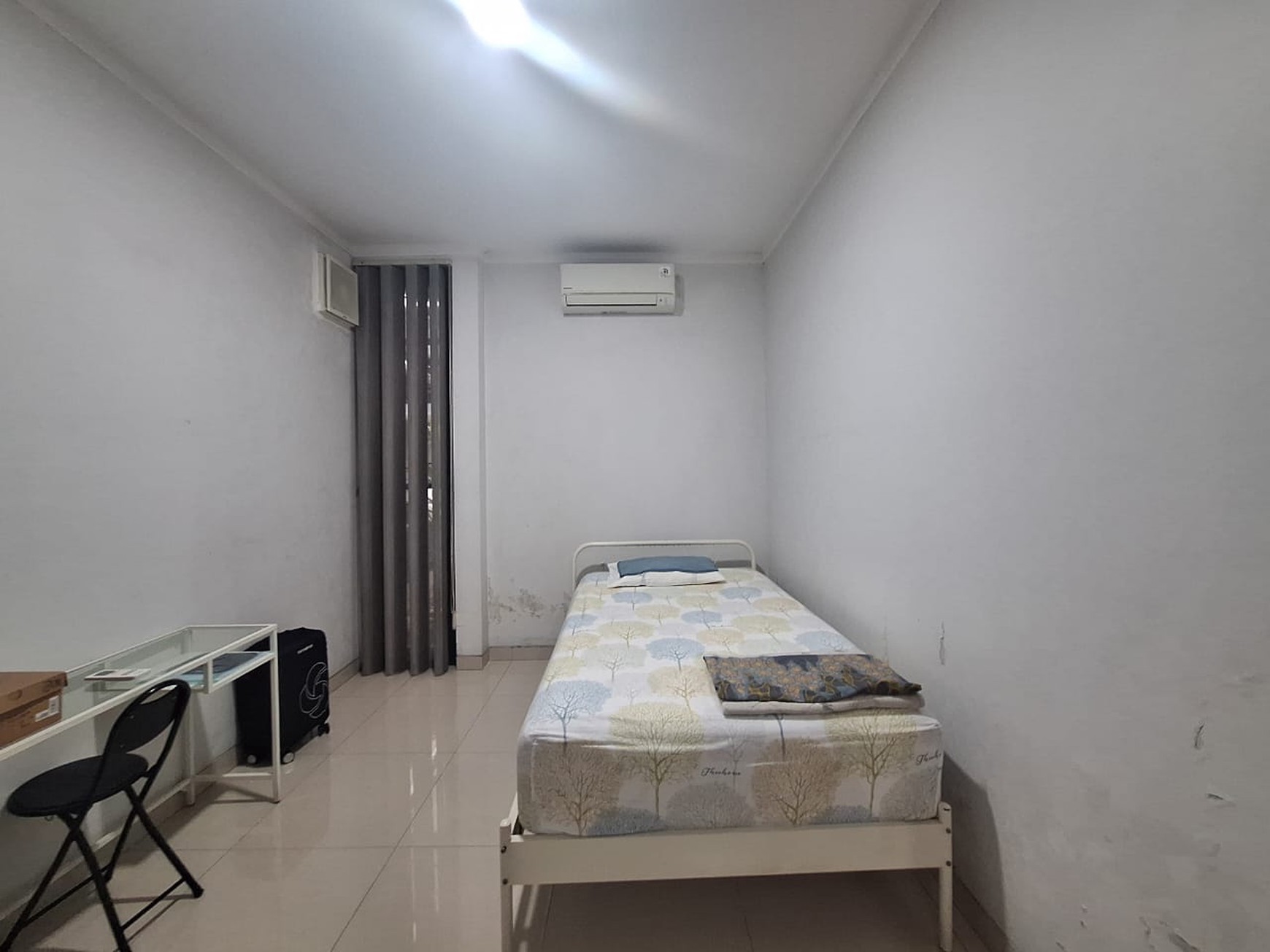 Rumah cantik,2 lantai,dalam cluster di Bintaro Jaya 9