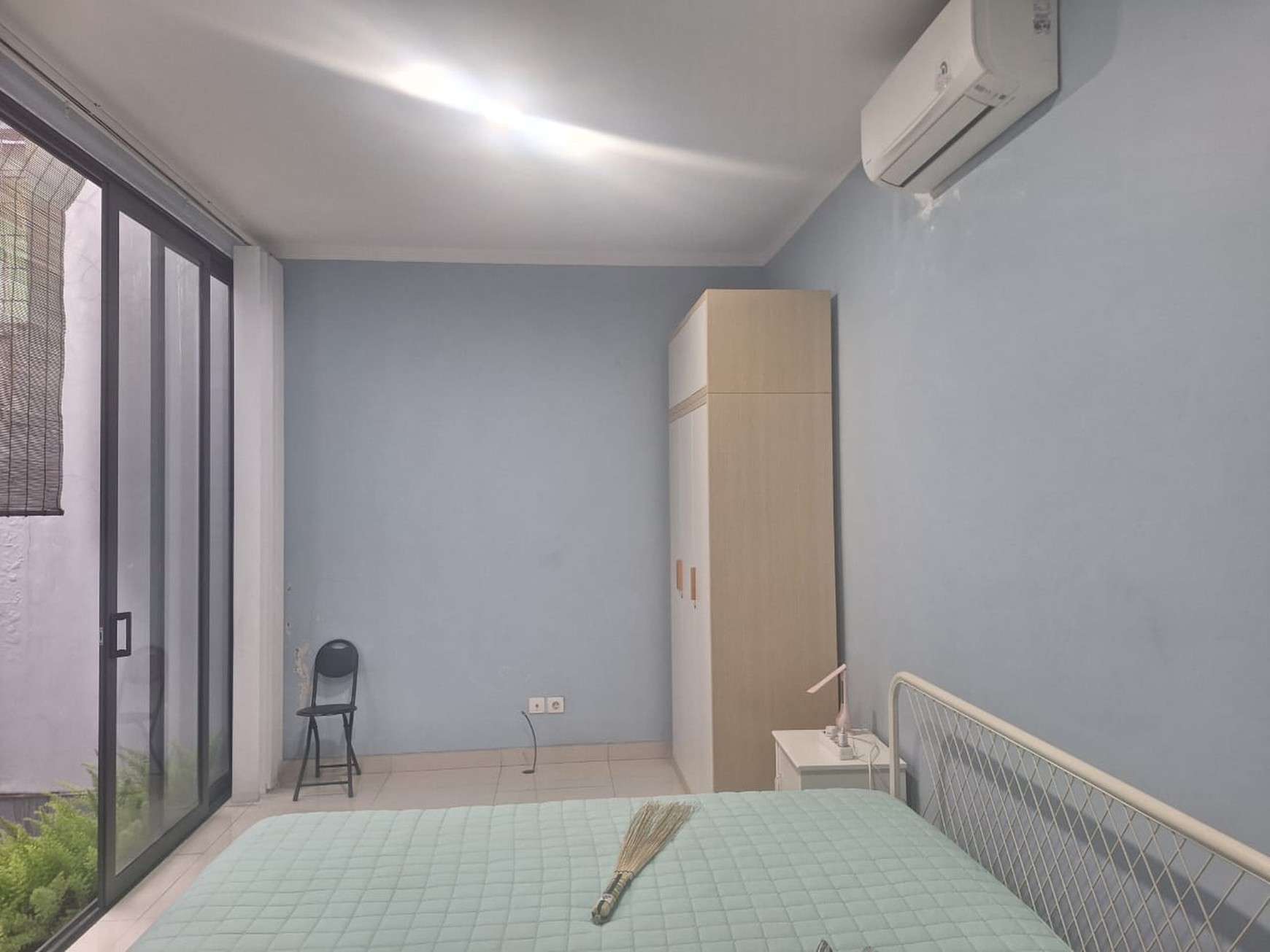 Rumah cantik,2 lantai,dalam cluster di Bintaro Jaya 9