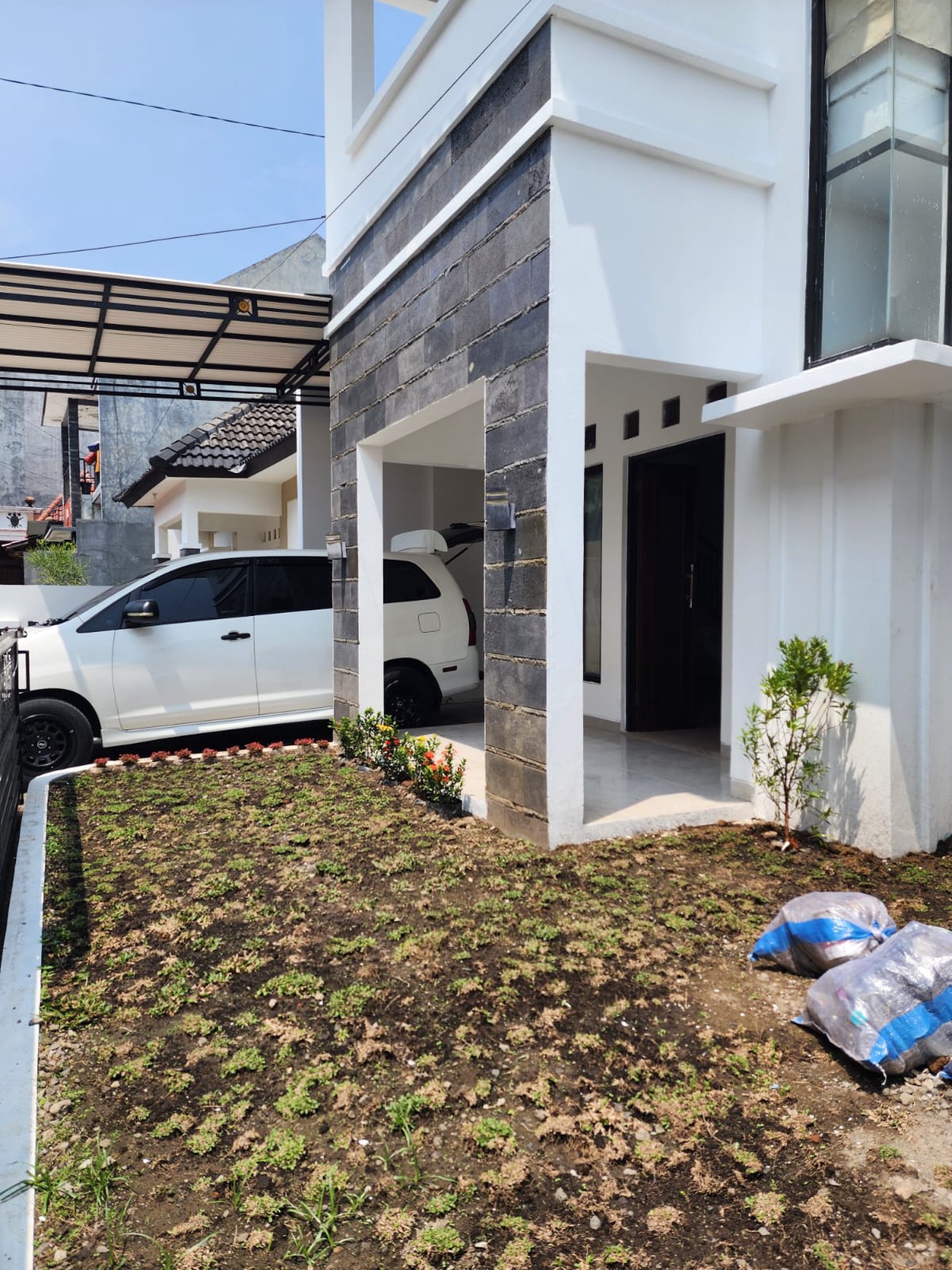 Rumah Tinggal 2 Lantai Lokasi di Daerah Pabelan Kartosuro Sukoharjo 