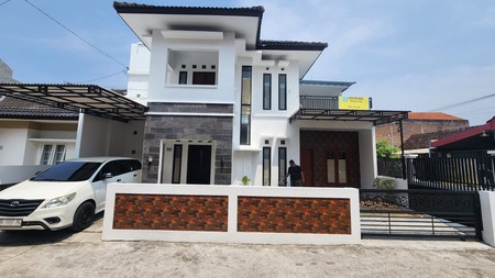 Rumah Tinggal 2 Lantai Lokasi di Daerah Pabelan Kartosuro Sukoharjo 