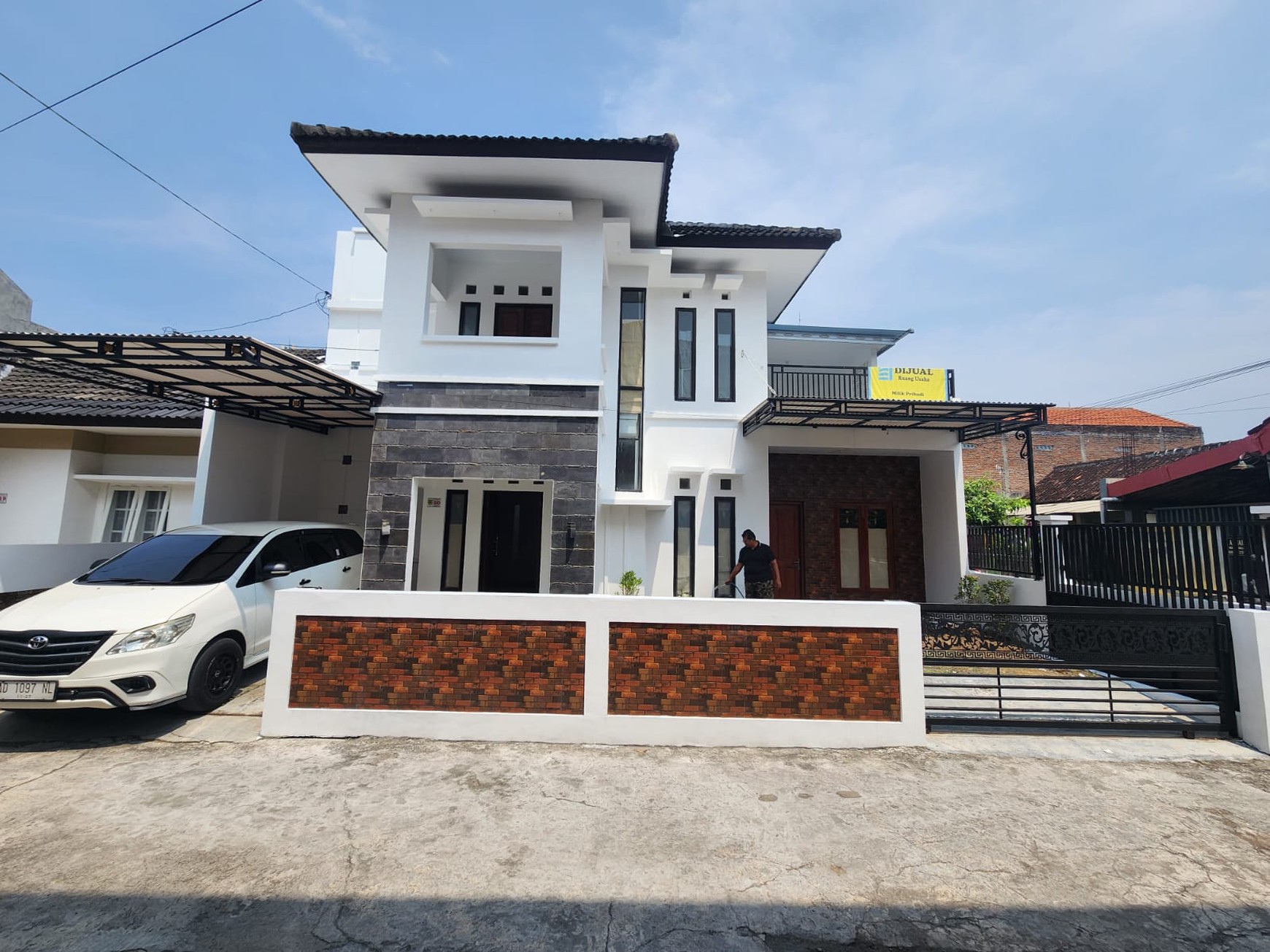 Rumah Tinggal 2 Lantai Lokasi di Daerah Pabelan Kartosuro Sukoharjo 