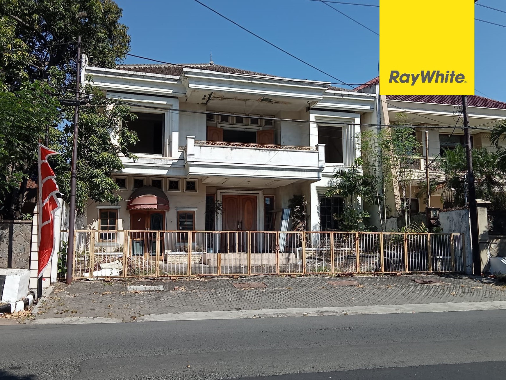 Disewakan Rumah Di Jalan Musi Darmo Surabaya Pusat