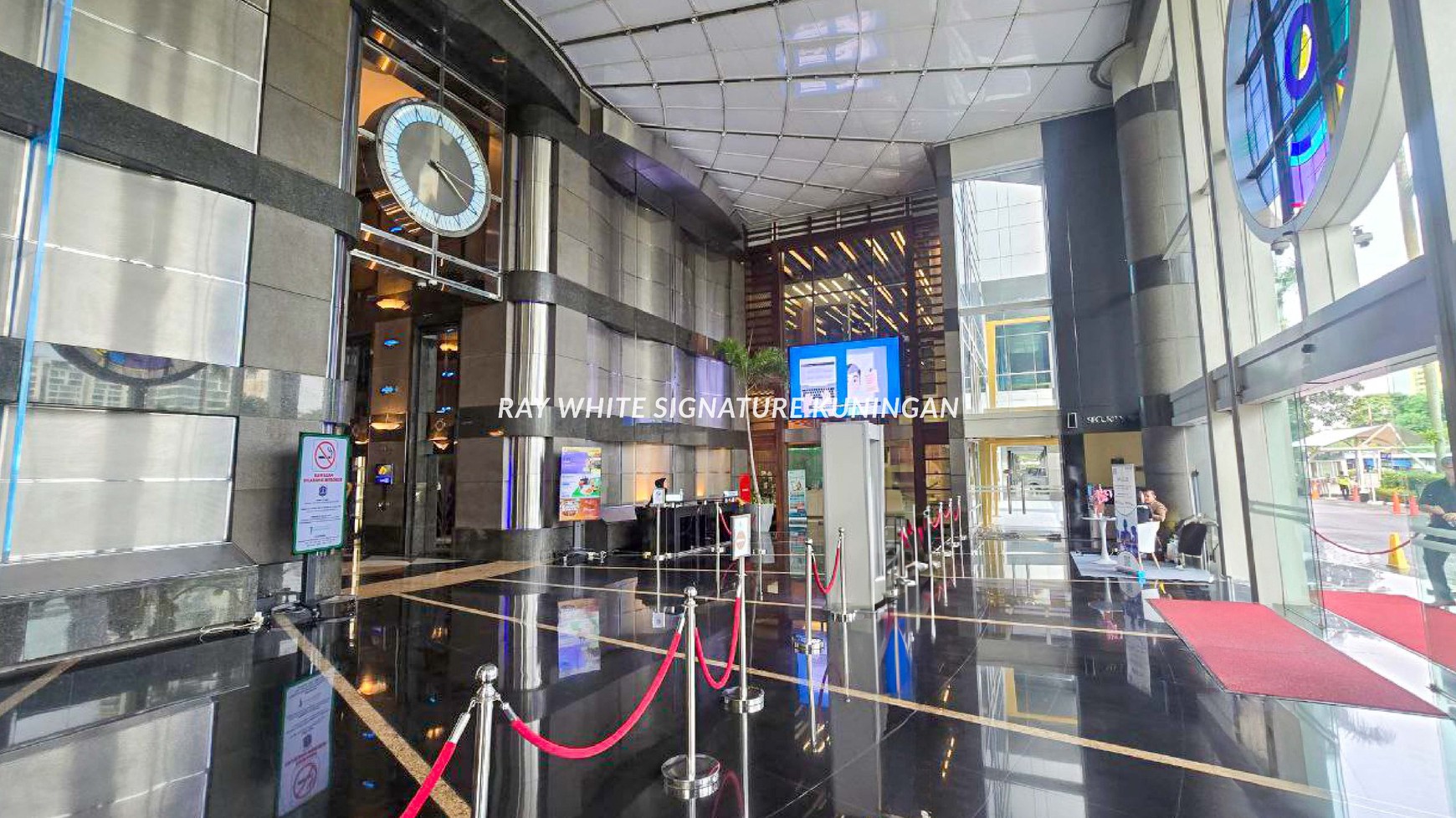 Dijual Private Office Menara Imperium Lantai P11 di Rasuna Said