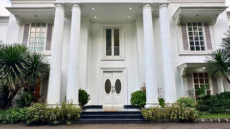DIJUAL - RUMAH MEWAH DI SRIWIJAYA, SELONG - SUDUT PRESTISIUS SENOAPTI, KEBAYORAN BARU,JAKSEL.