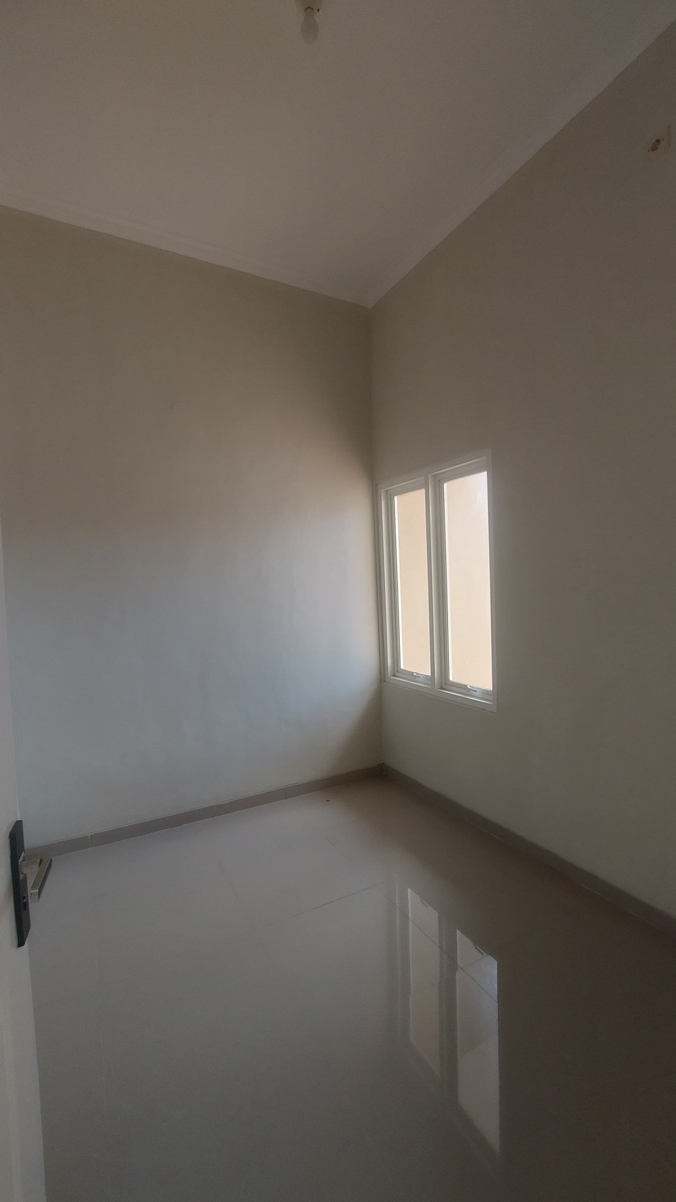Dijual Rumah Minimalis Modern Siap Huni di Griya Amerta Medayu Utara, Surabaya Timur