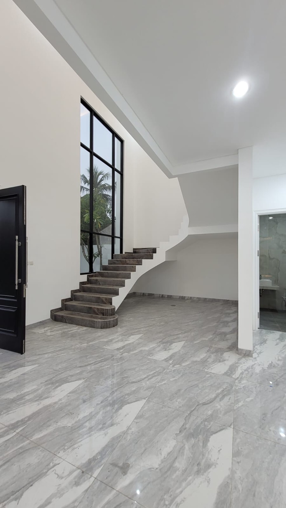 Rumah 2 Lantai SHM Siap Huni @Bintaro Sektor 8