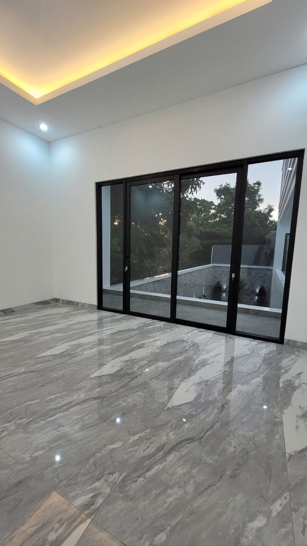 Rumah 2 Lantai SHM Siap Huni @Bintaro Sektor 8