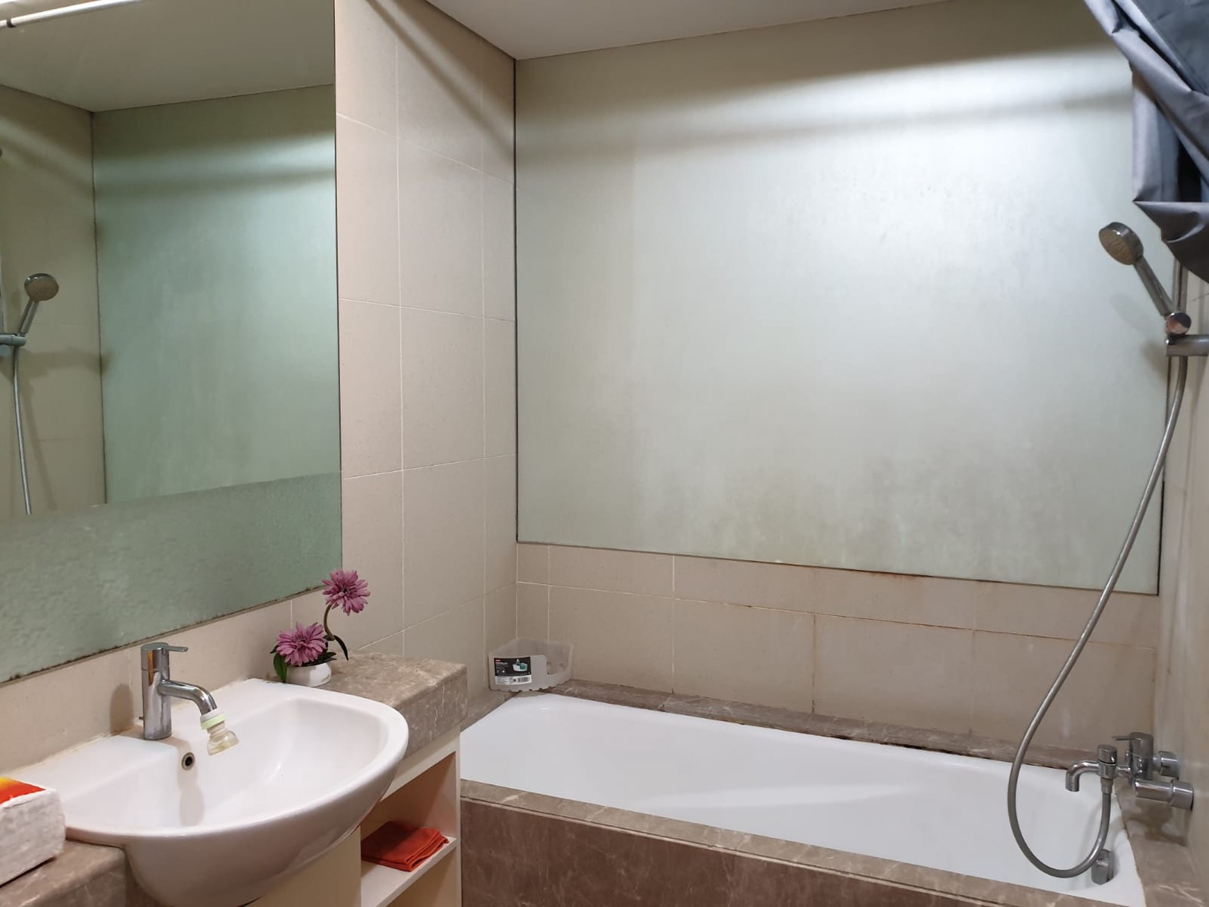 Dijual Apartemen Waterplace De Residence Tower D