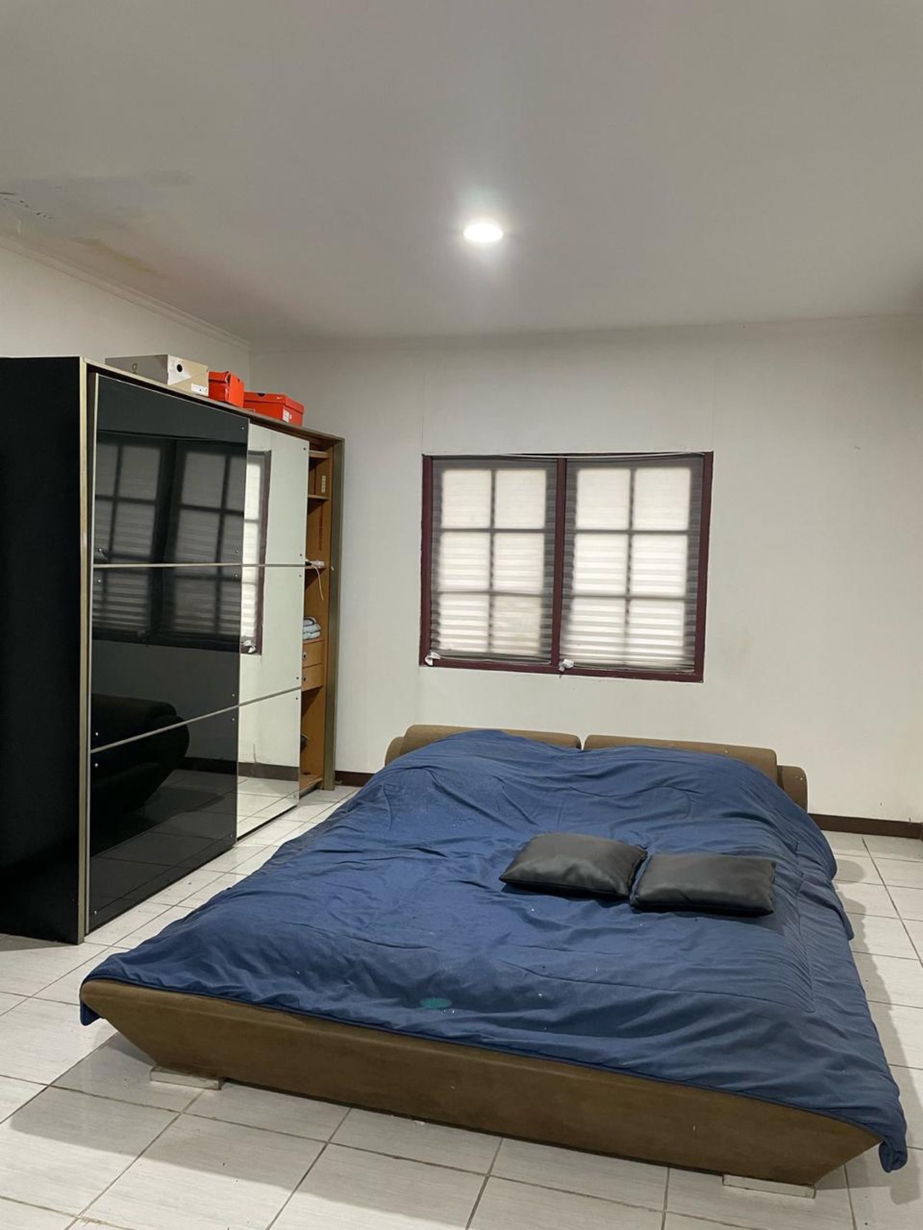 Rumah Siap Huni Posisi HOOK dengan Hunian Nyaman dan Asri di Bintaro Sektor 5