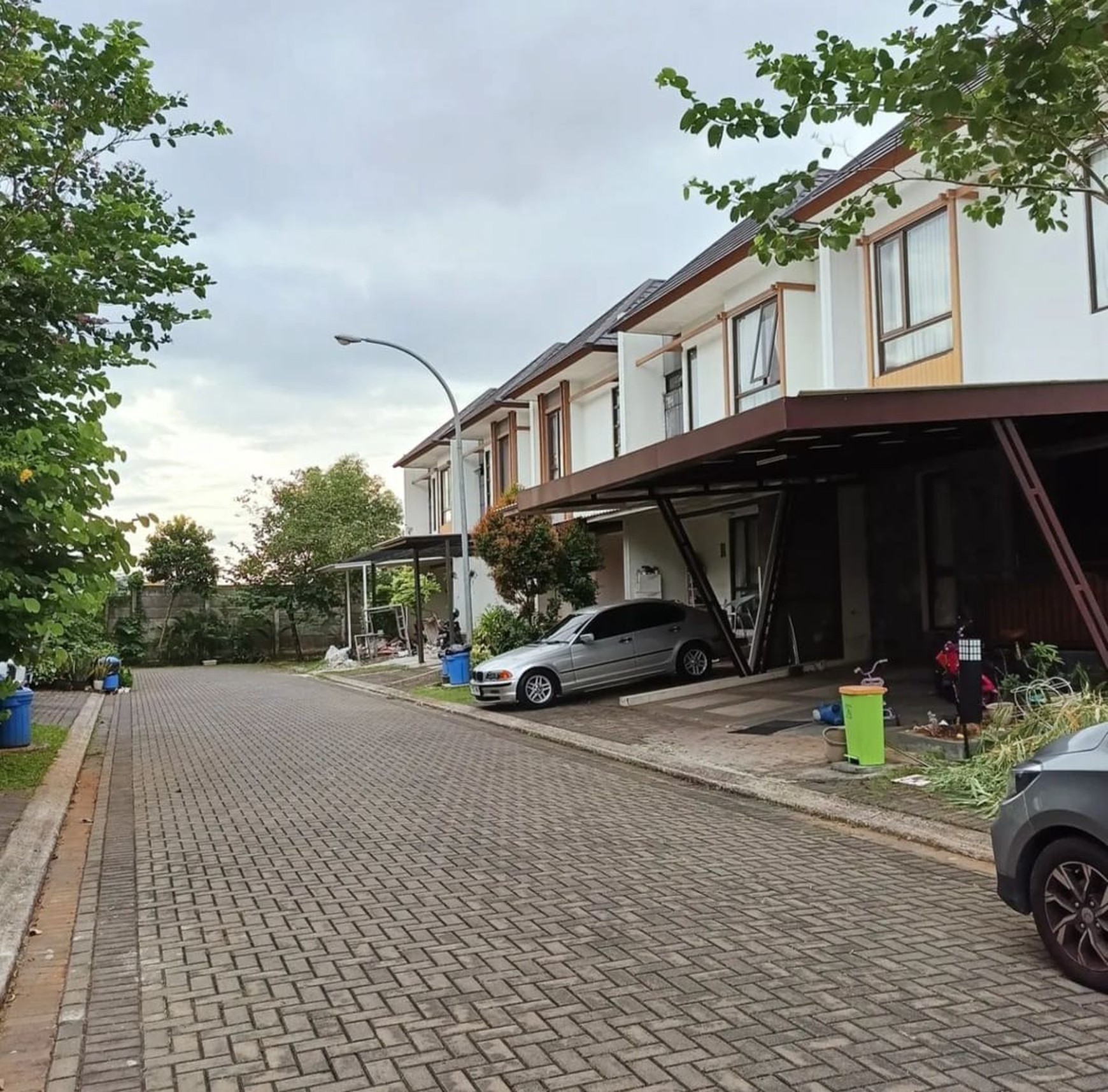 Rumah 2 Lantai Siap Huni dengan Hunian Nyaman dan Asri di @BSD