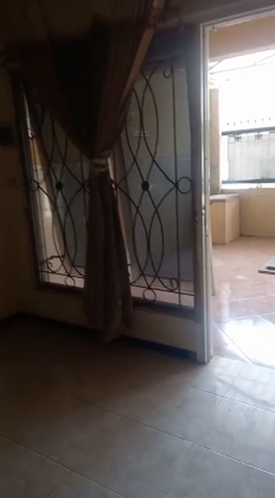 Rumah Disewakan Murah di Rungkut, Surabaya Timur - Nyaman & Strategis