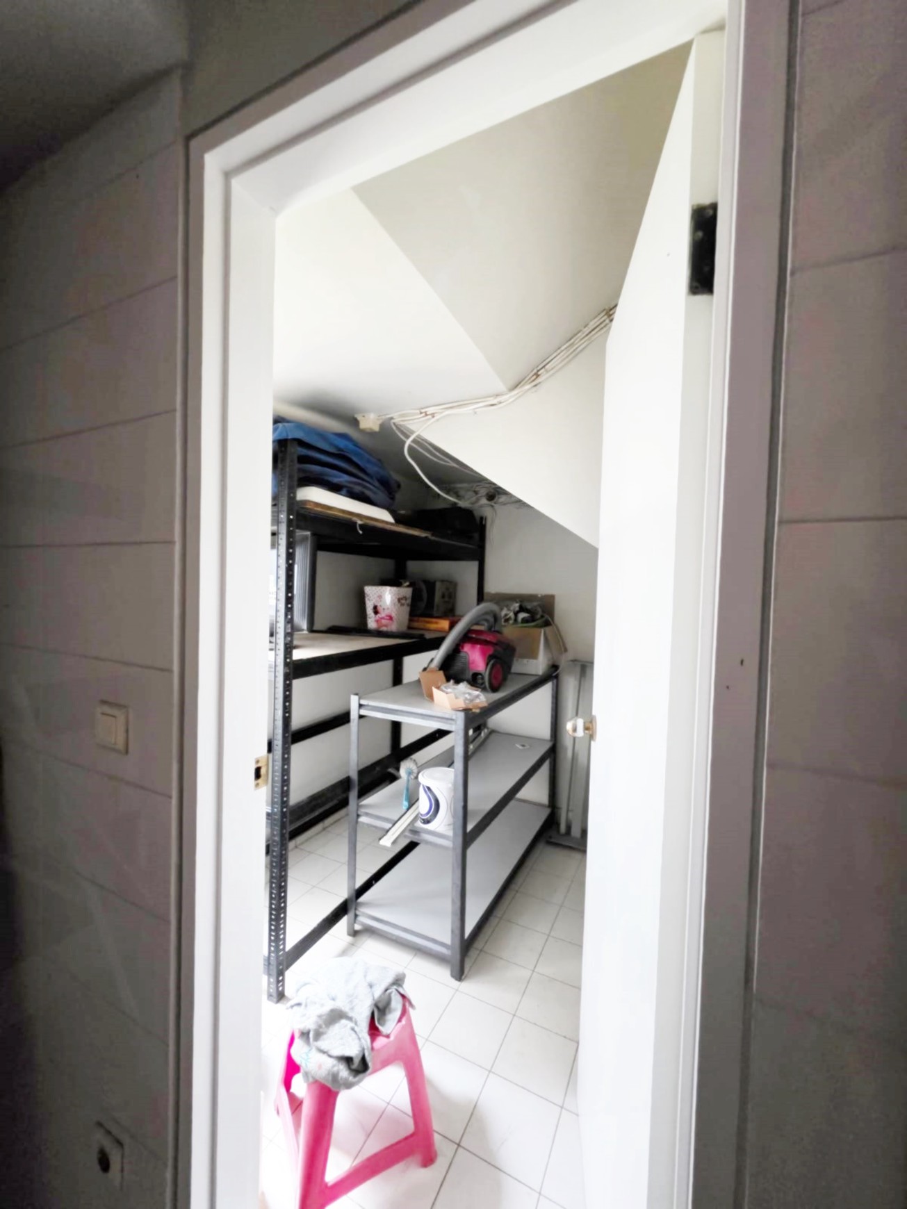 turun harga dari 450jt jadi 350 jt Disewa rumah mewah di Fountainebleau BSD City furnish strategis siap huni