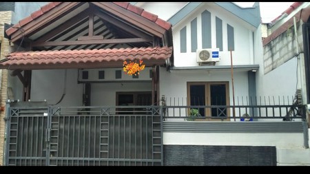 Dijual Rumah Di Taman Harapan Baru, Bekasi 