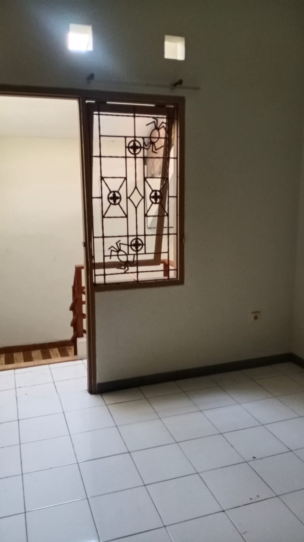 Dijual Rumah Di Taman Harapan Baru, Bekasi