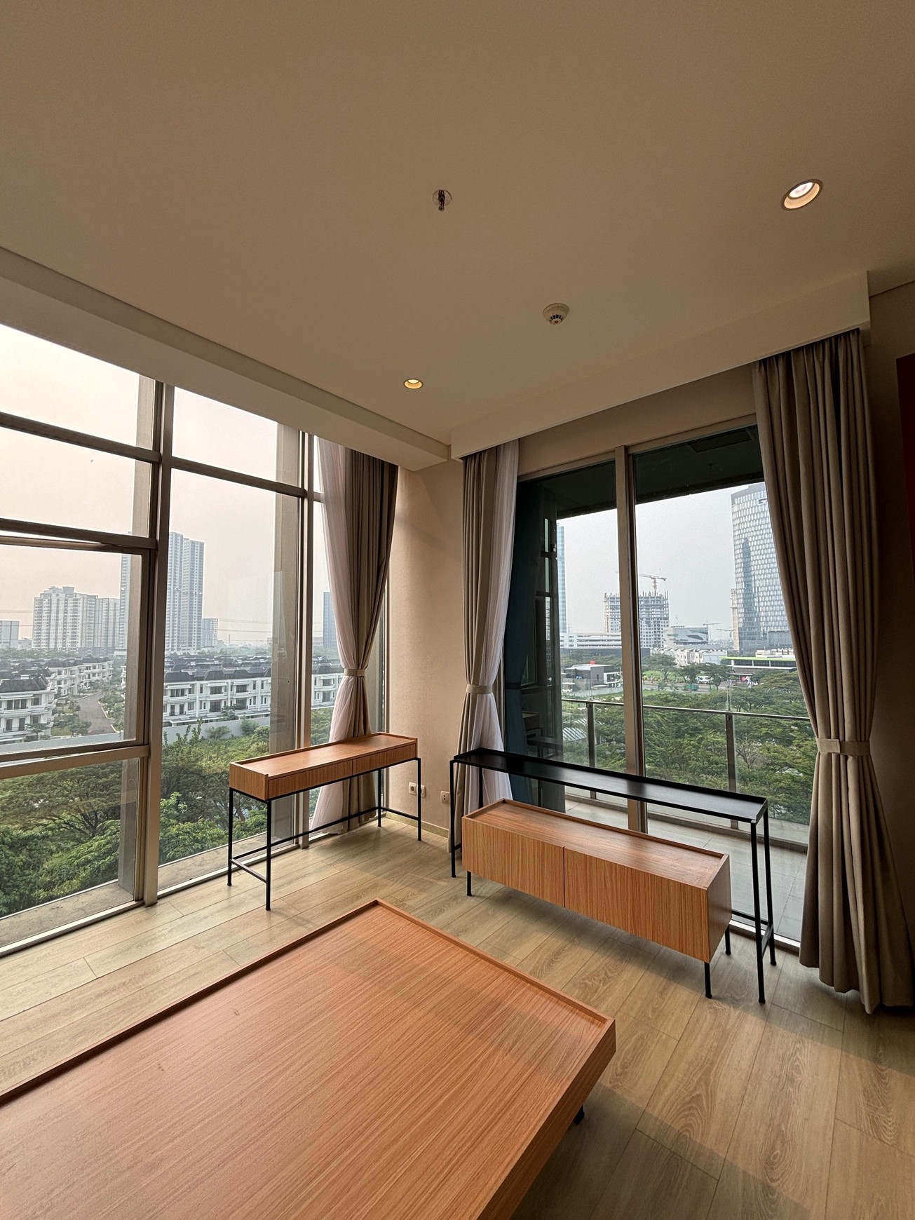 Dijual cepat apartemen impian saumata kawasan alam sutera tangerang selatan banten strategis type 3 BR B hanya 4.9 M siap huni