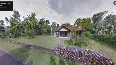 Tanah Bonus Bangunan Cocok untuk Homestay di Daerah Playen Gunung Kidul 