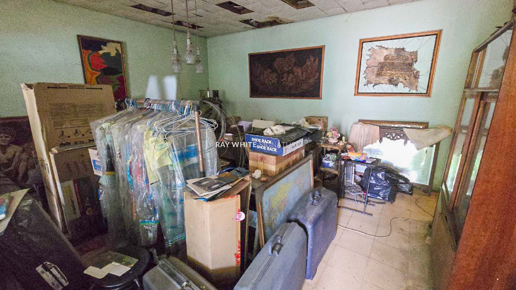 Rumah Lama Cocok Untuk Kost Hitung Tanah di Jl Dwijaya