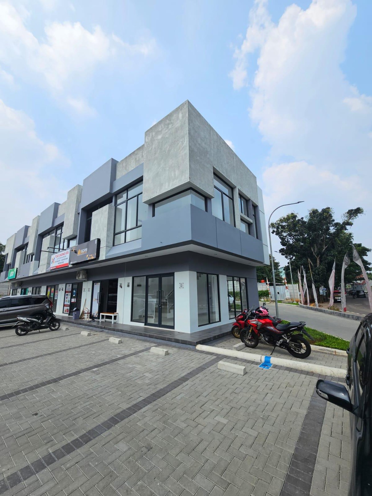 Dijual ruko 65 anggrek loka bsd city strategis dekat RS. Eka Hospital, Stasiun KA Rawa Buntu, Mall ITC BSD siap huni