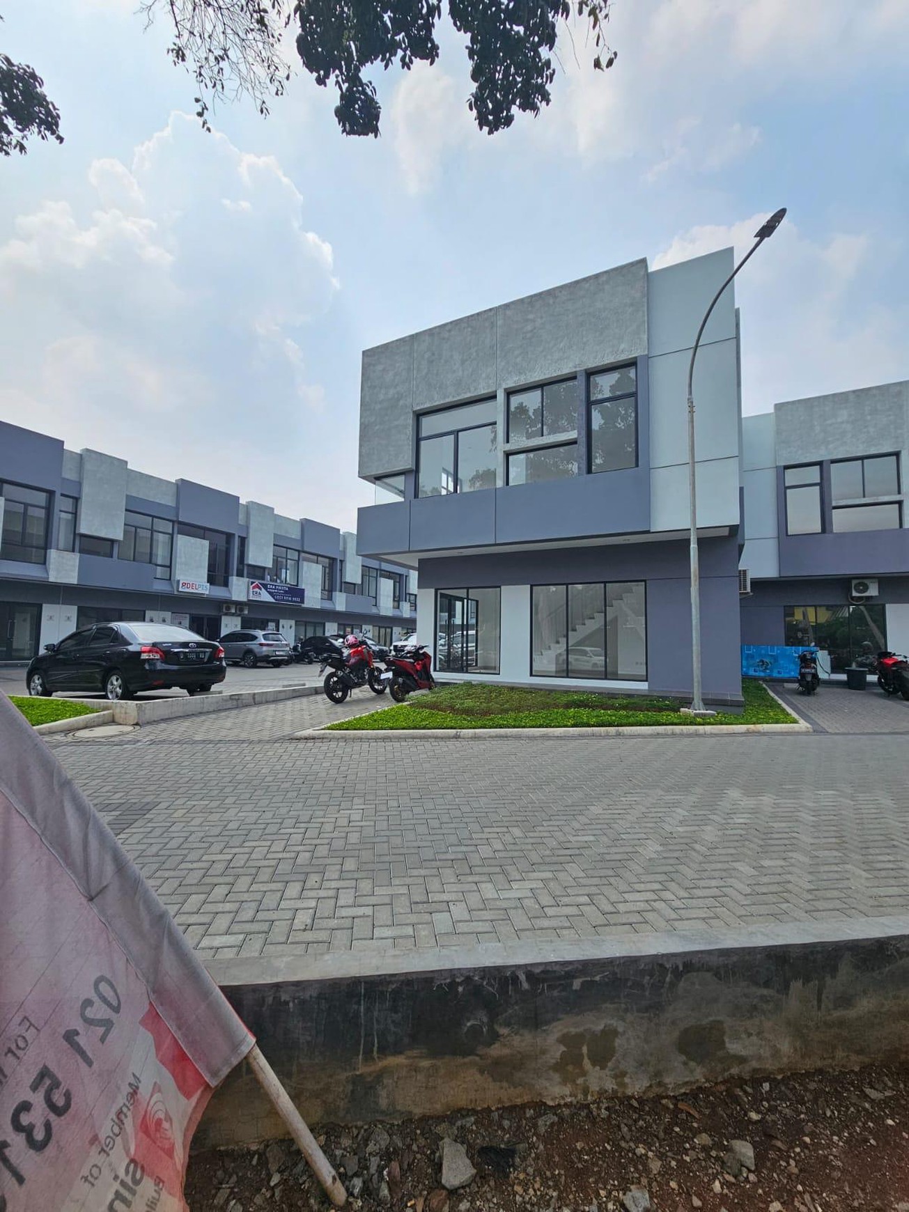 Dijual ruko 65 anggrek loka bsd city strategis dekat RS. Eka Hospital, Stasiun KA Rawa Buntu, Mall ITC BSD siap huni