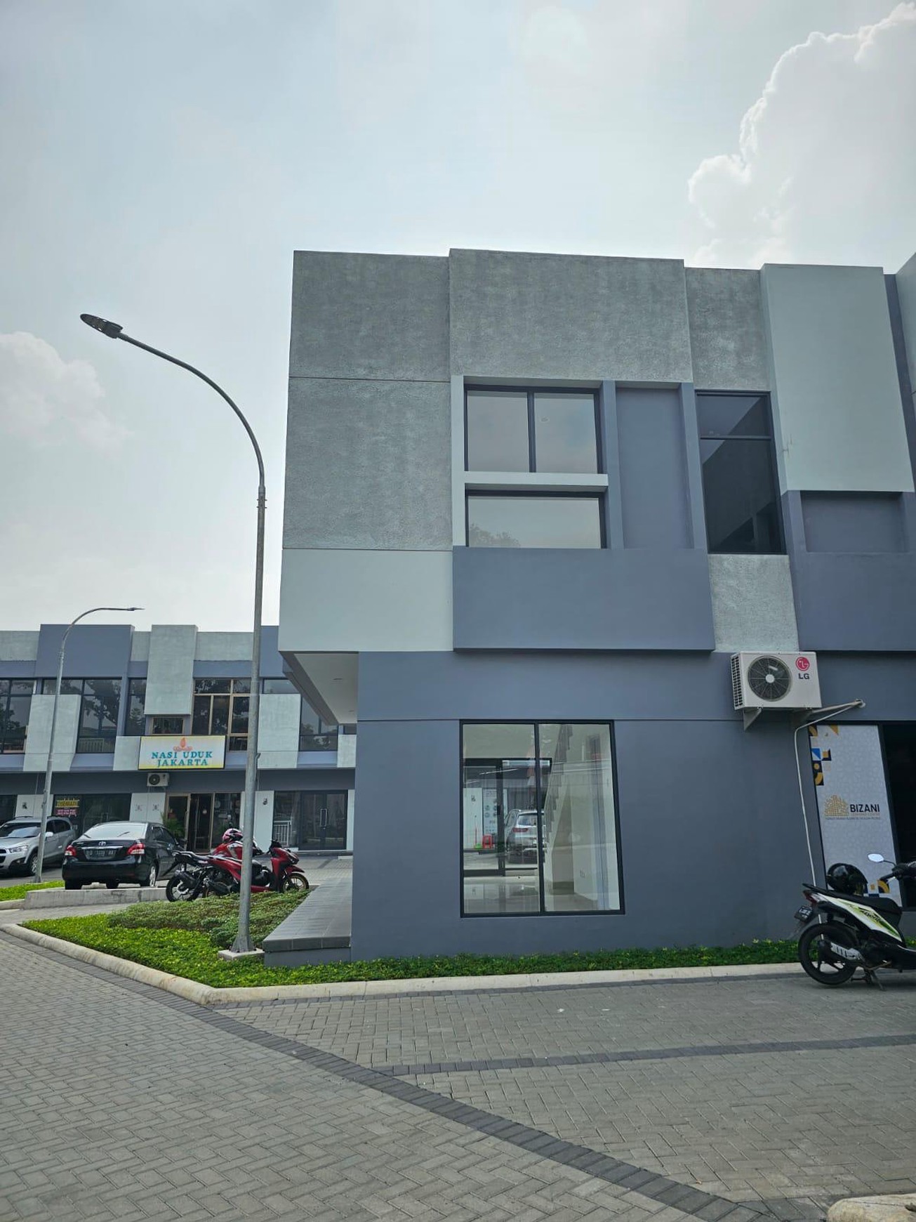 Dijual ruko 65 anggrek loka bsd city strategis dekat RS. Eka Hospital, Stasiun KA Rawa Buntu, Mall ITC BSD siap huni