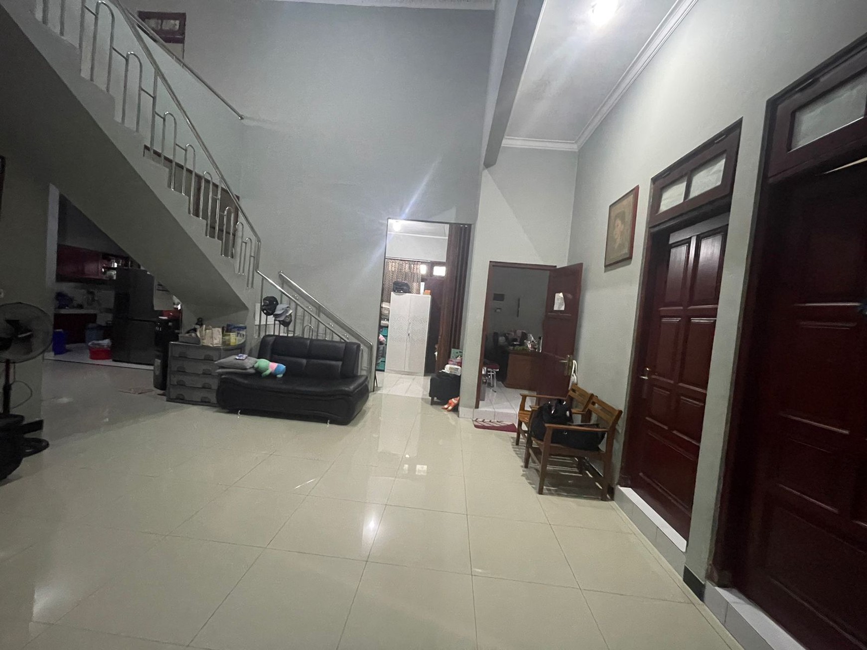 RUMAH & TEMPAT USAHA DI JL COKROWIJAYAN, DEKAT DARI RINGROAD BARAT.
