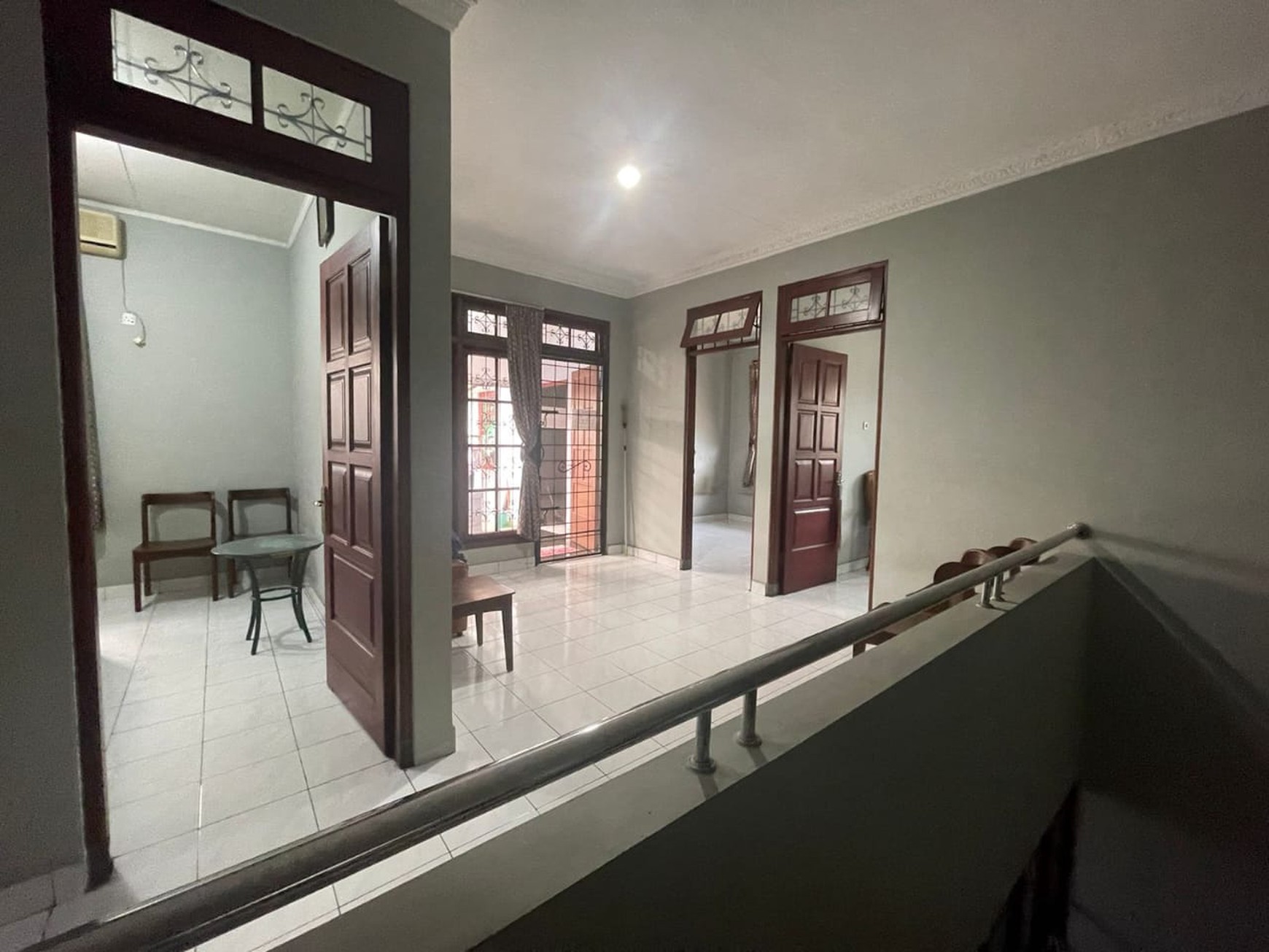 RUMAH & TEMPAT USAHA DI JL COKROWIJAYAN, DEKAT DARI RINGROAD BARAT.
