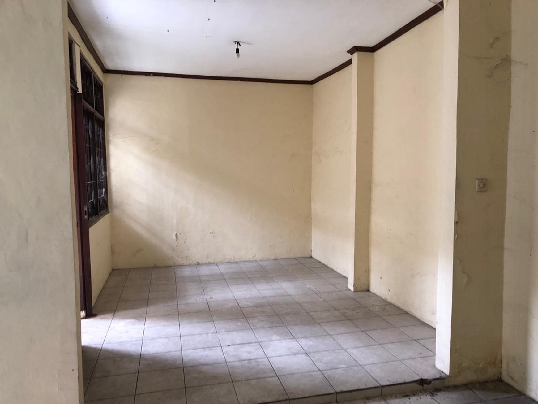 Rumah di dalam Komplek Barata Ciledug .