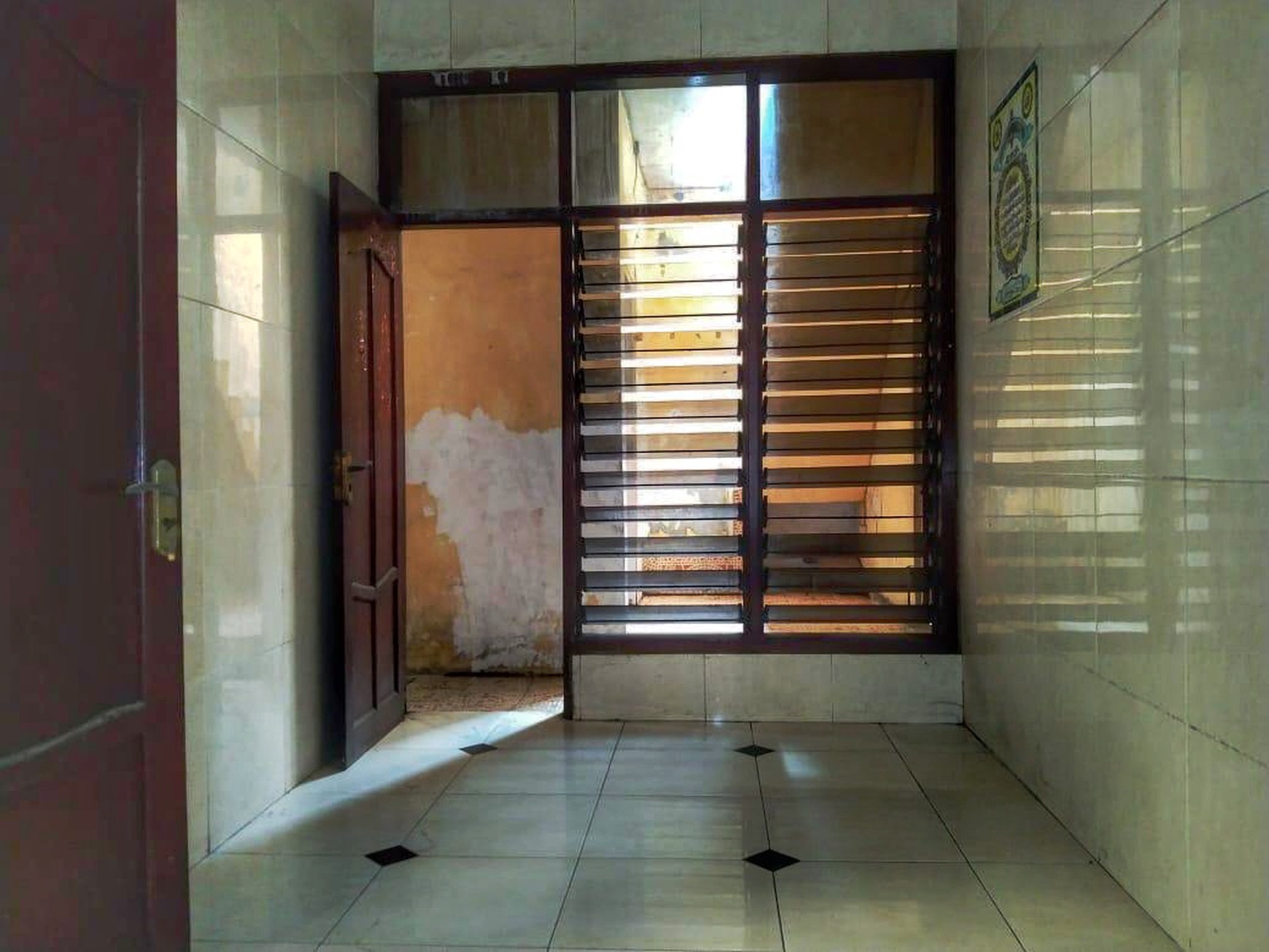 Di sewakan Gudang Kemayoran Rp 250 juta / tahun nego Surabaya