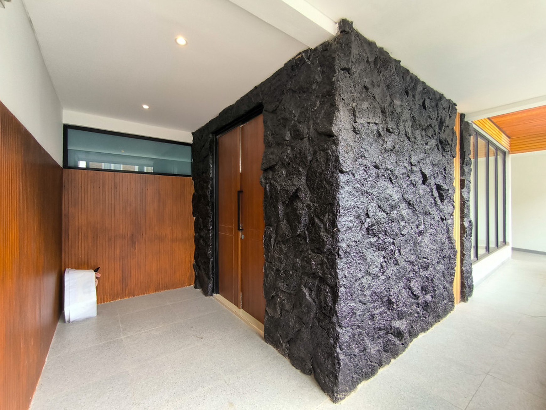 Rumah mewah,pool,lingkungan oke di Bintaro Jaya .