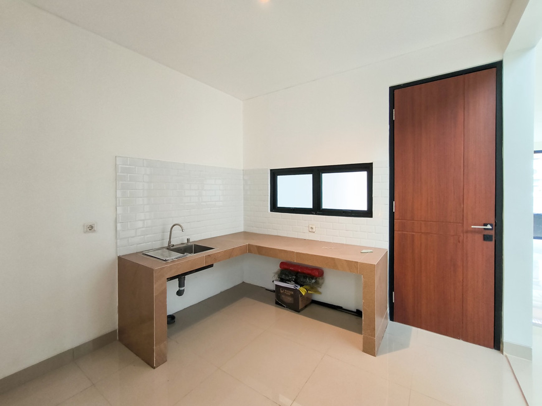 Rumah mewah,pool,lingkungan oke di Bintaro Jaya .