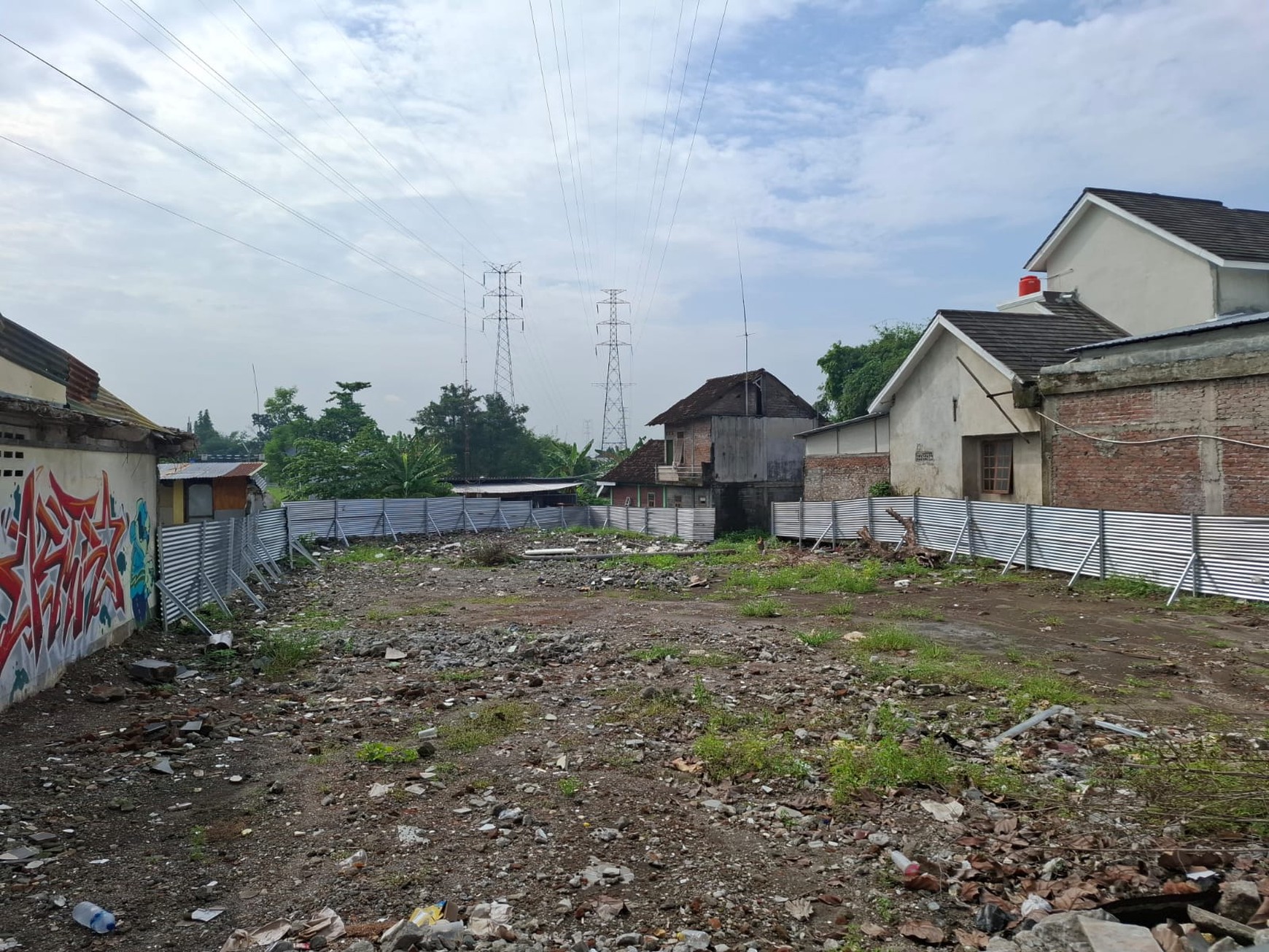 Tanah Luas 788 Meter Persegi Lokasi Jl Imogiri Barat Sewon Bantul.