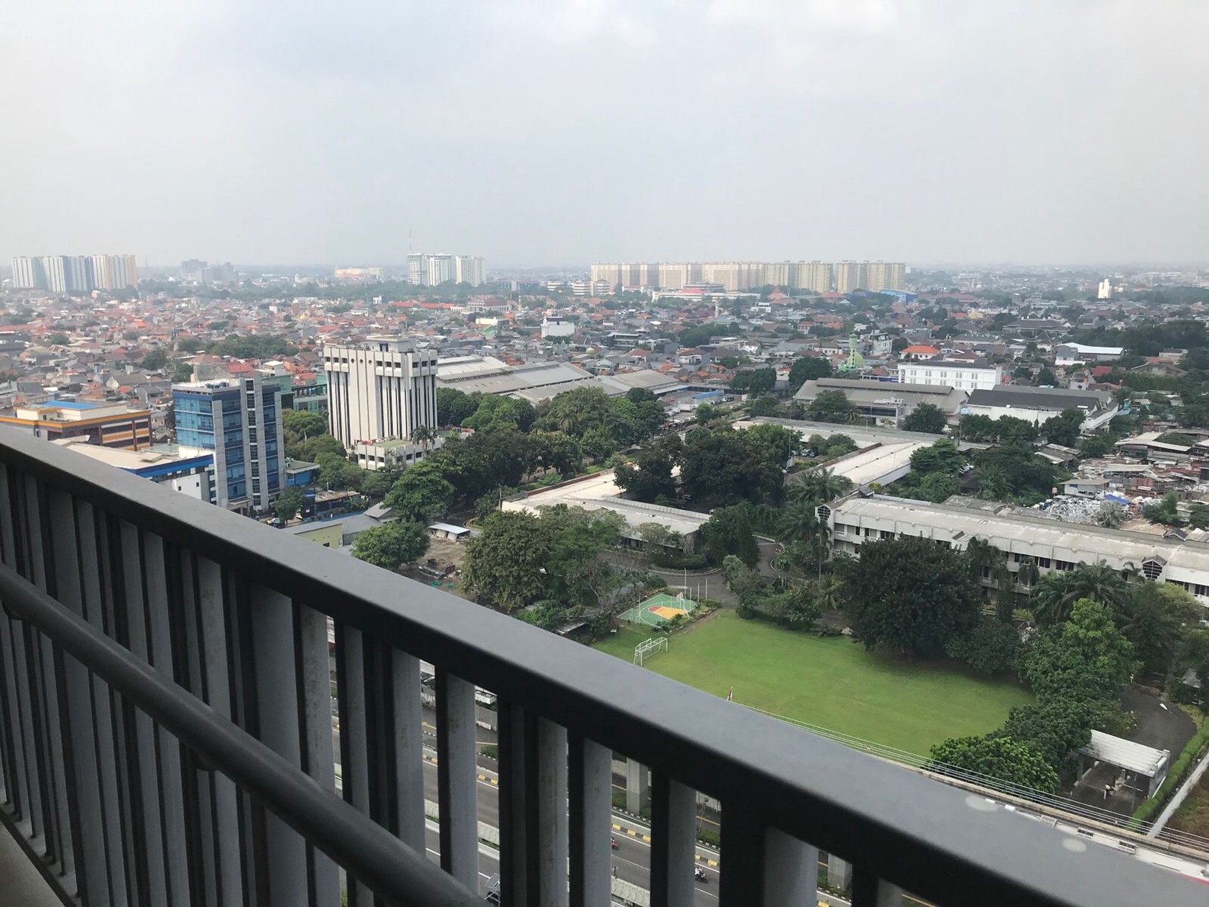 Apartemen Soho Pancoran. Lokasi central di bundaran Pancoran