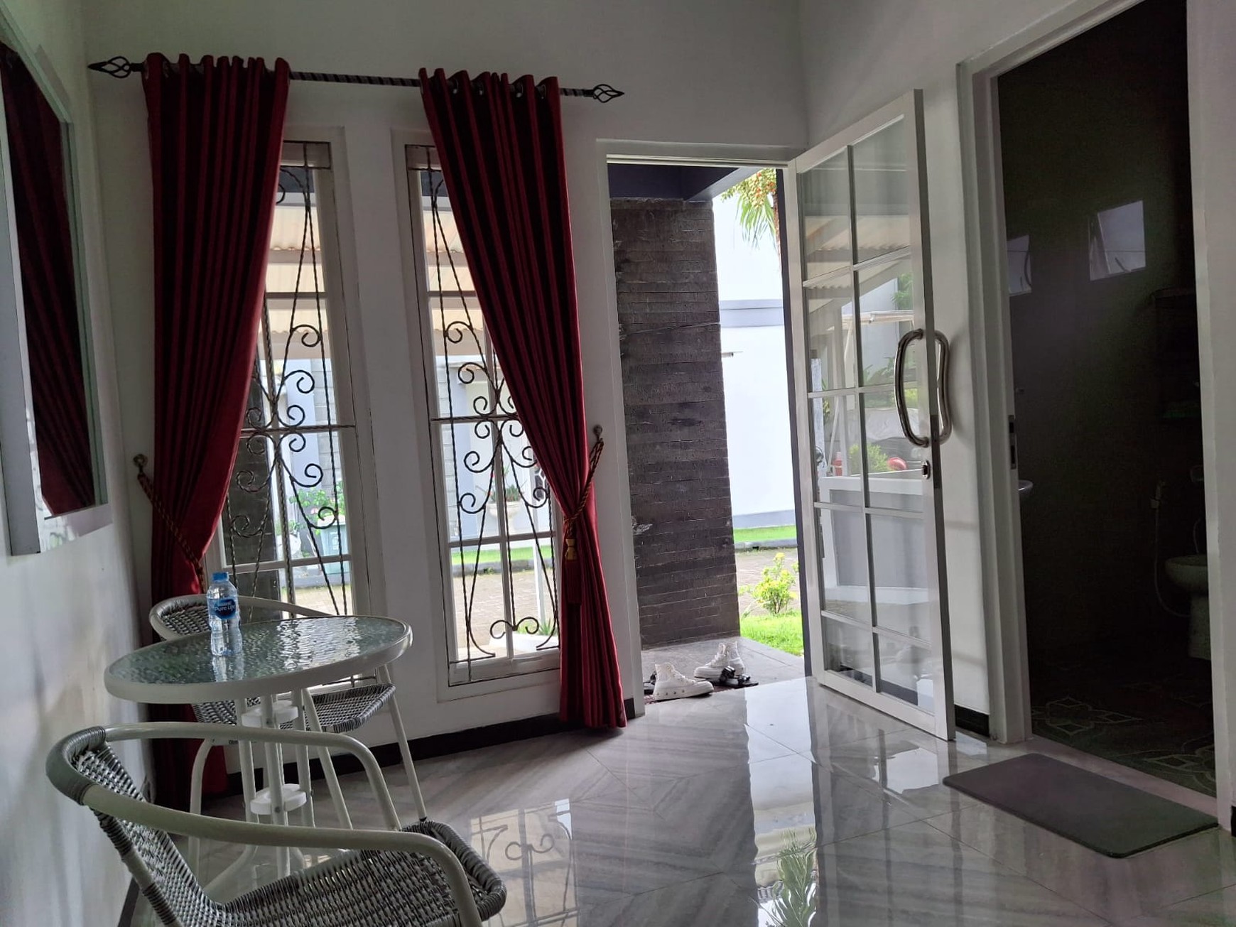 Rumah Mewah dalam Perumahan Paradise Cocok Untuk Keluarga, Dekat Kampus UII dan UGM