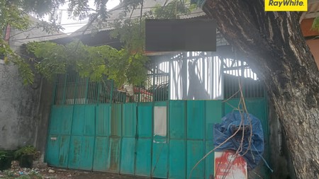 Dijual Gudang di Jalan Demak Surabaya