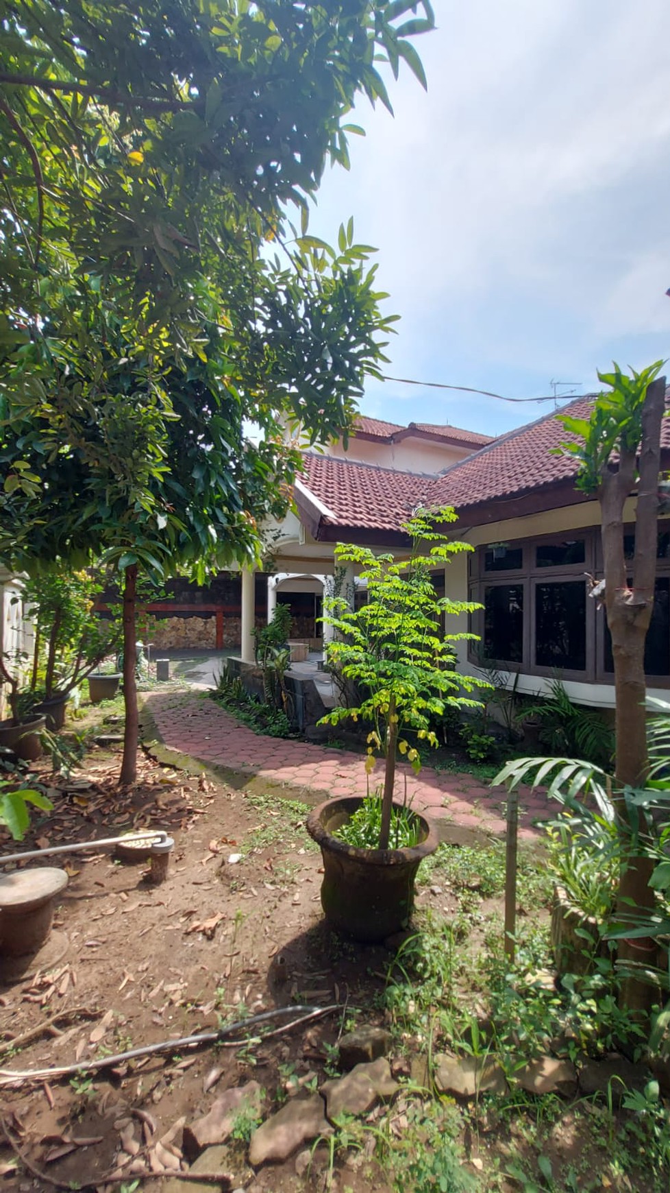 Dijual Cepat! Rumah Termurah Jemur Andayani Surabaya Dekat SMA Petra