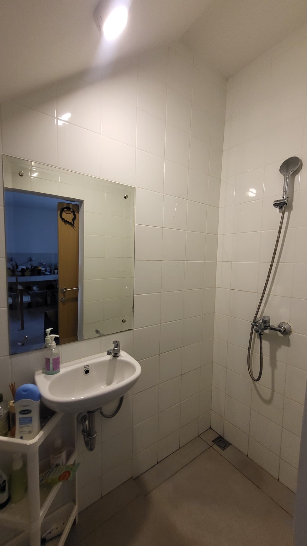 Rumah posisi hoek  Yuthica Lokasi strategis di BSD city