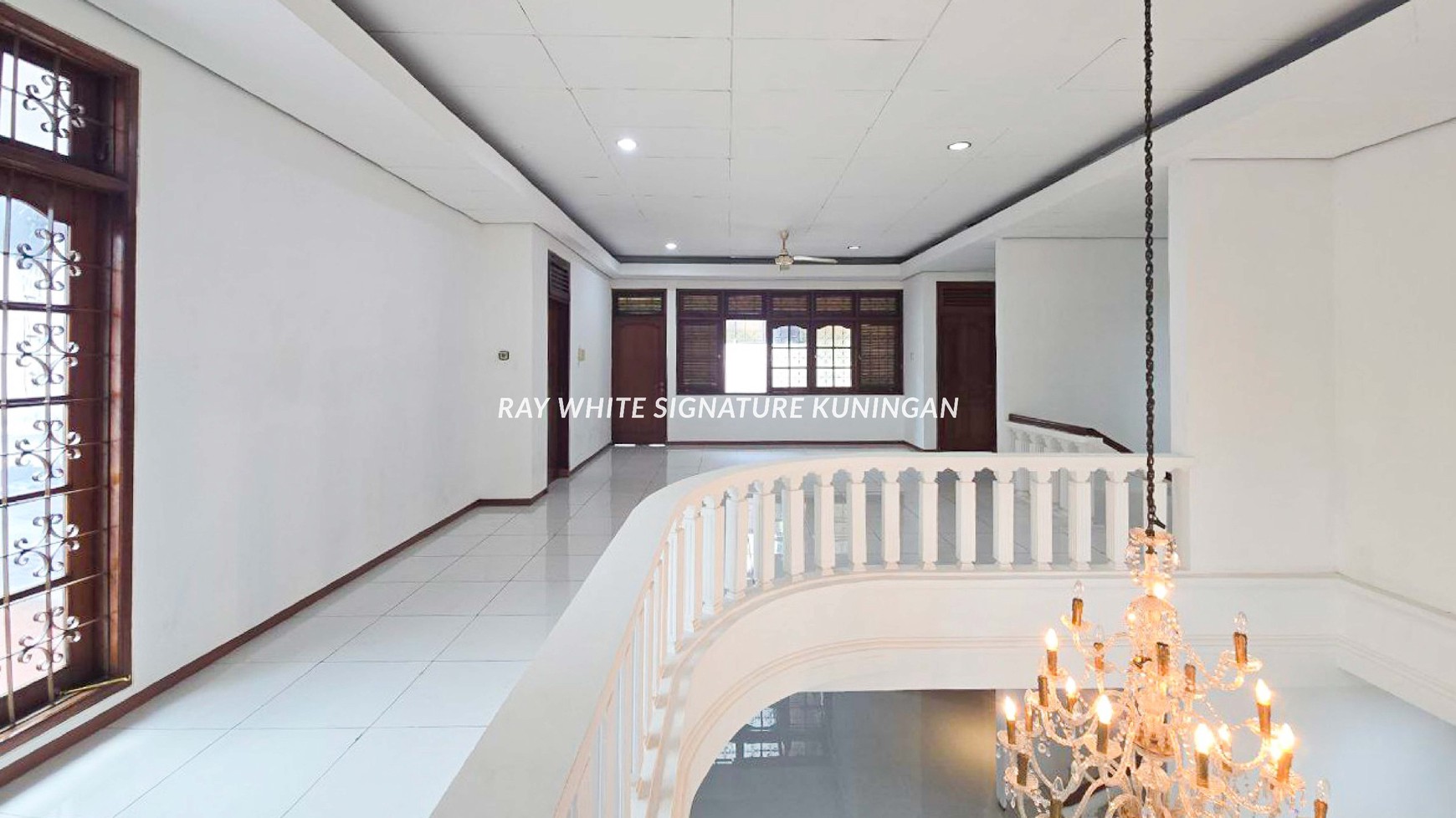 Sewa Rumah 2 Lantai di Panglima Polim XI Kebayoran Baru