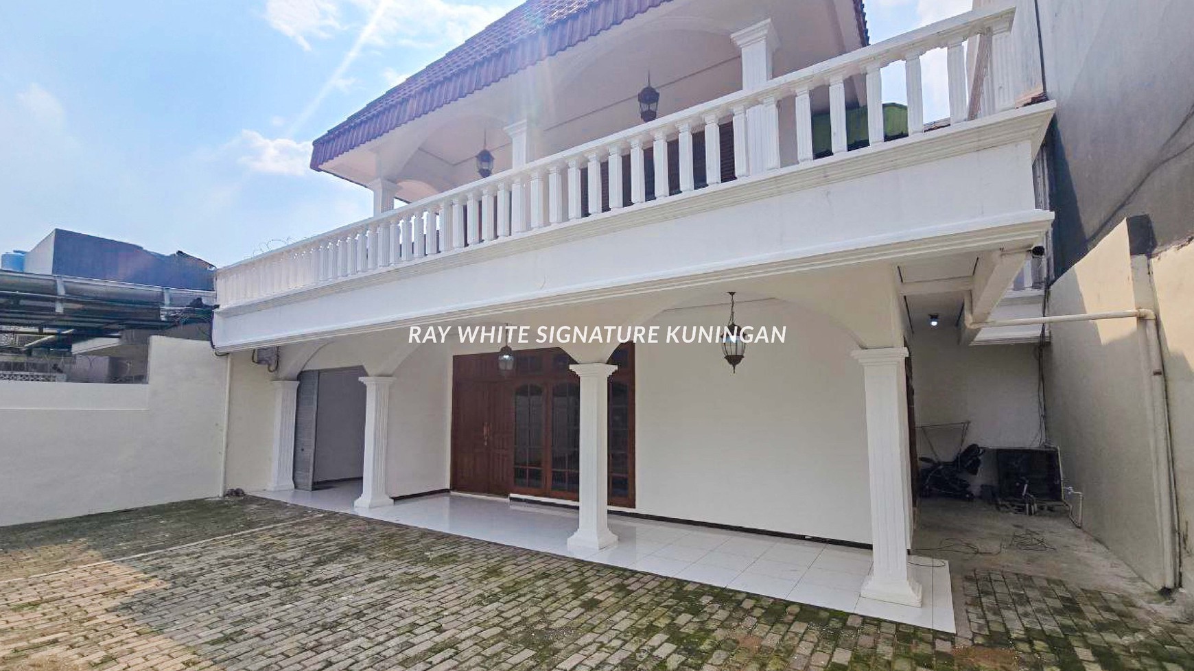 Disewakan Rumah Siap Huni di Area Strategis Panglima Polim, Kebayoran Baru