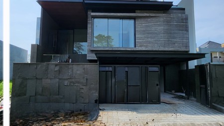 Dijual Rumah Bukit Golf Internasional Citraland Surabaya New Baru Dekat Pakuwon Indah, Graha Family, Villa Valensia, Dian Istana, Bukit Darmo Golf