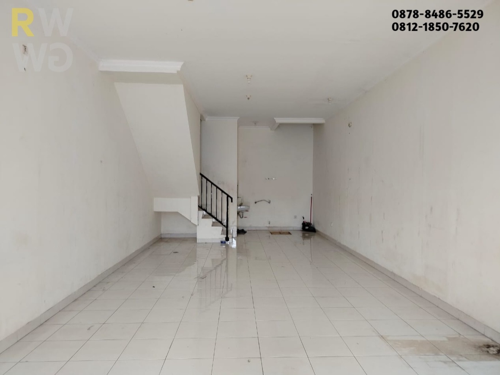 Ruko Dijual di Grand Wisata - Lokasi Strategis Dekat Mall Living World, Harga Terjangkau!