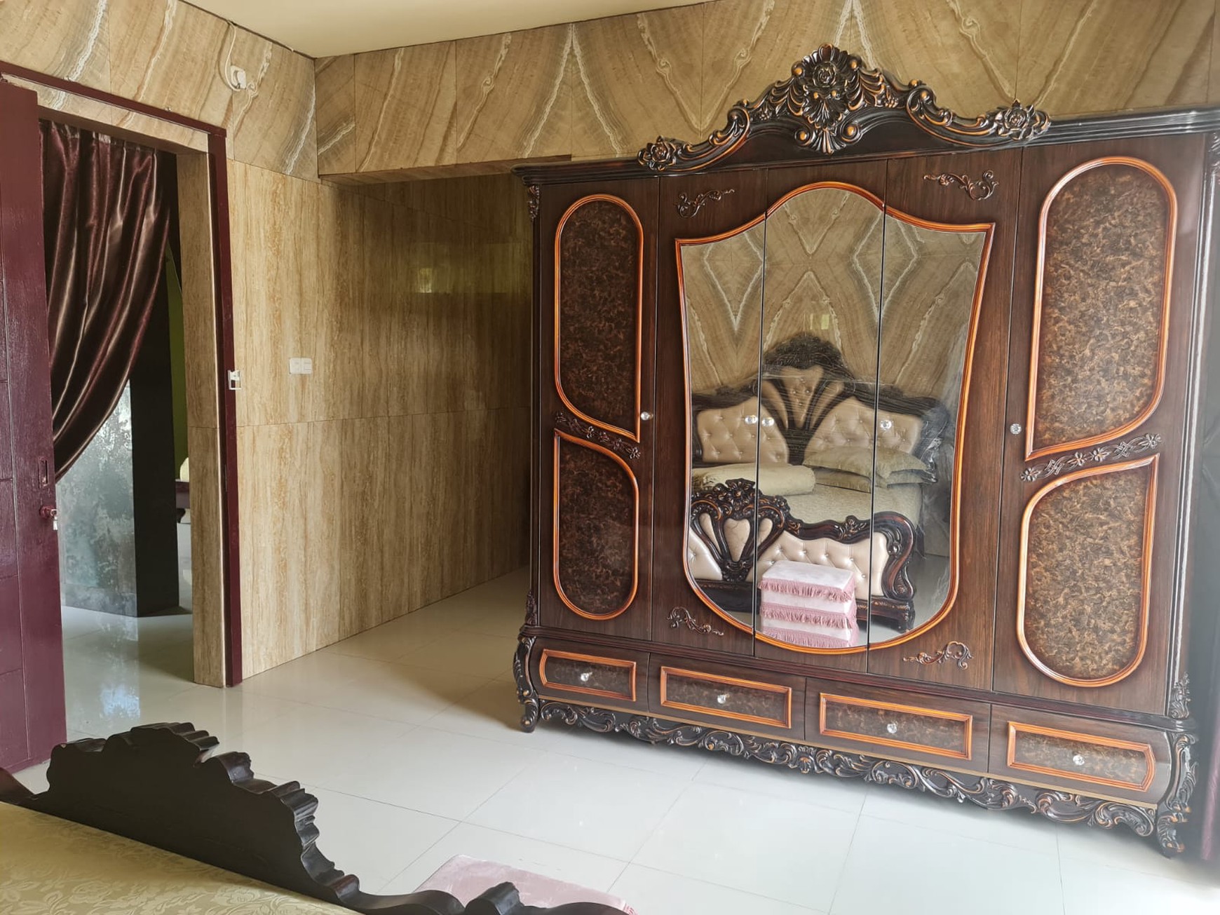 Turun Harga Royal Residence Luas 300m2 Wiyung Sby