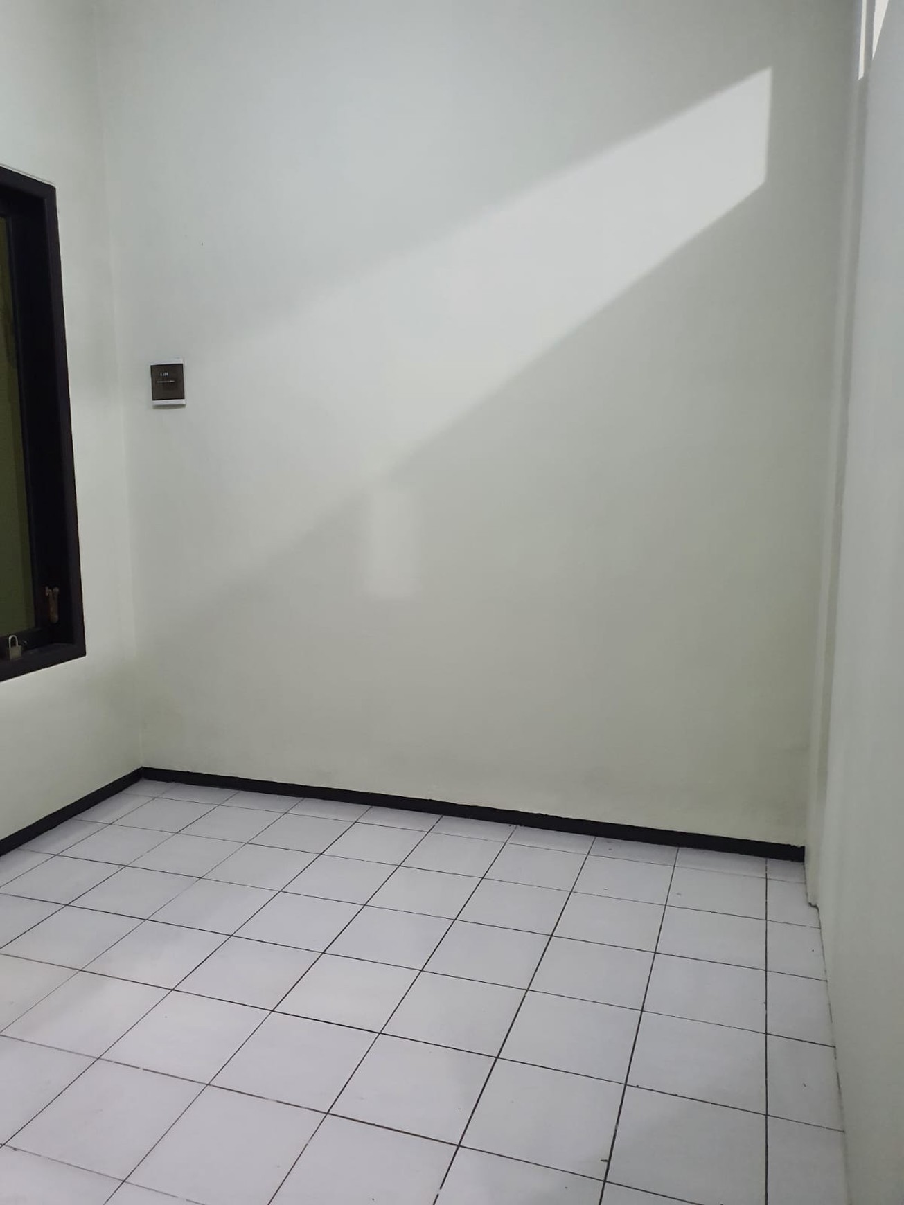 Cari Rumah Murah? 975 Juta SHM 1 Lantai Surabaya