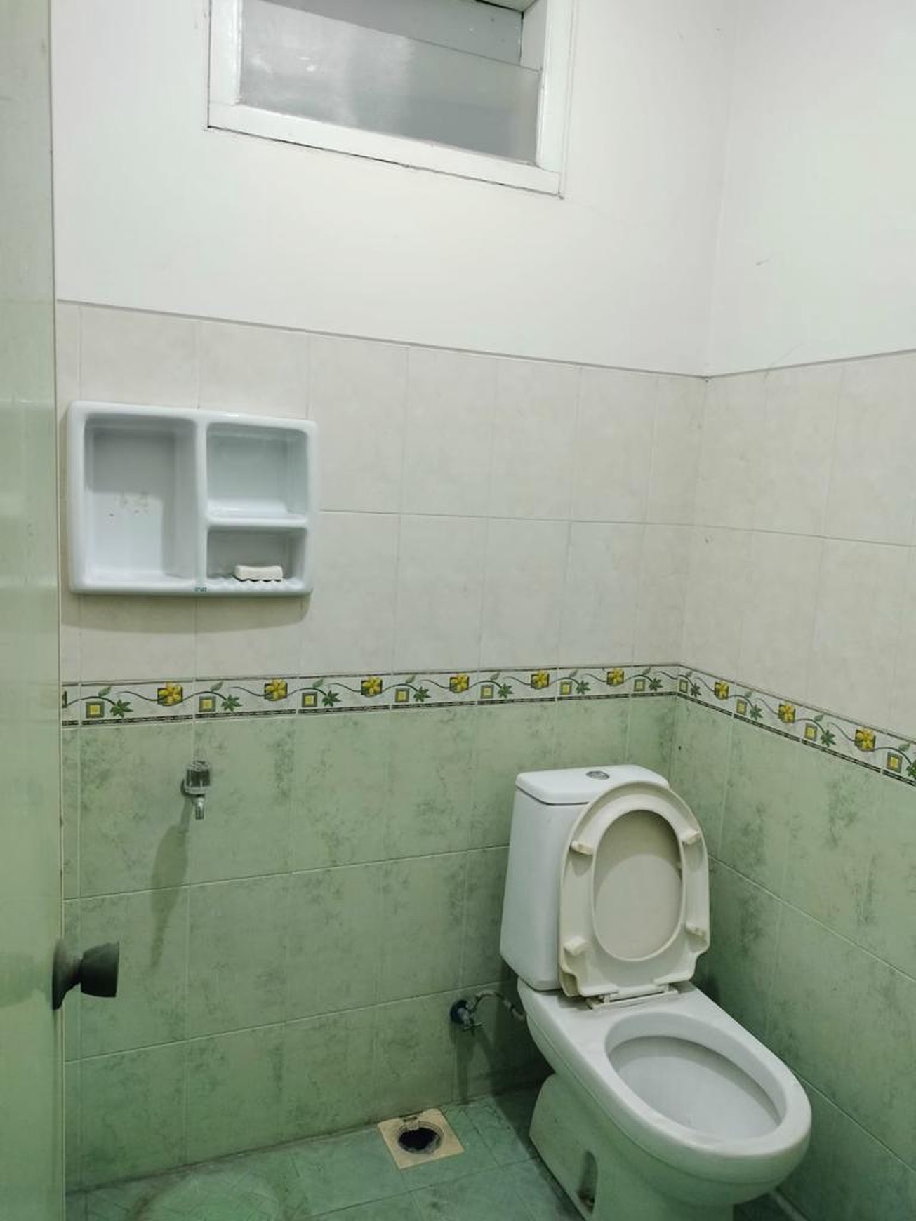 Rumah 4+1 KT Dekat MERR & UPN SHM Harga Nego