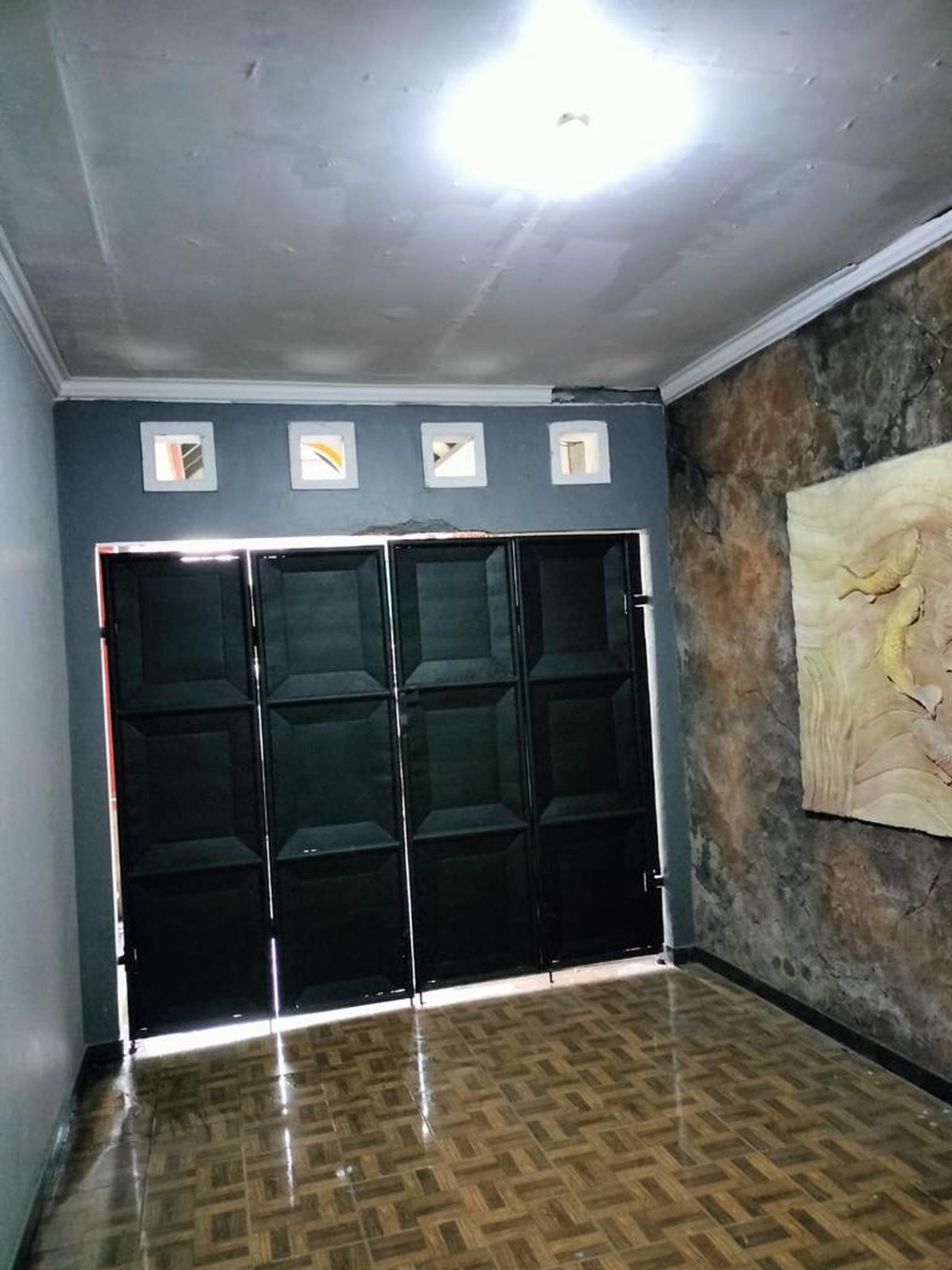 Rumah 4+1 KT Dekat MERR & UPN SHM Harga Nego