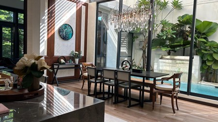 Rumah NAVAPARK BSD CITY, dengan Private Swimming Pool