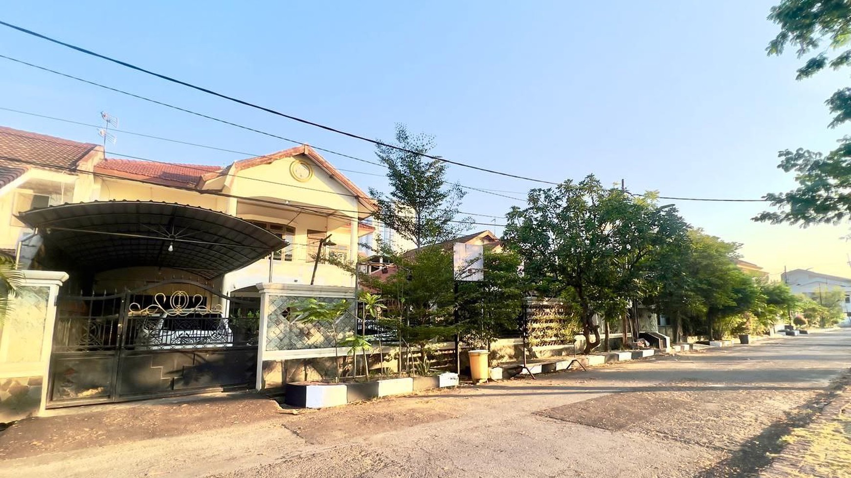 Dijual Rumah Elit Surabaya Selatan, Lokasi Premium Wonocolo