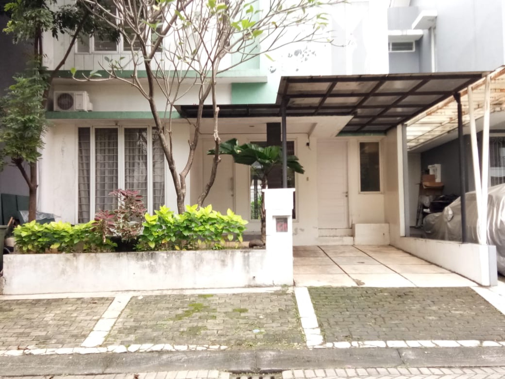 Rumah Bagus Siap Huni Asri di Cluster Emerald View, Bintaro Jaya Sektor 9 