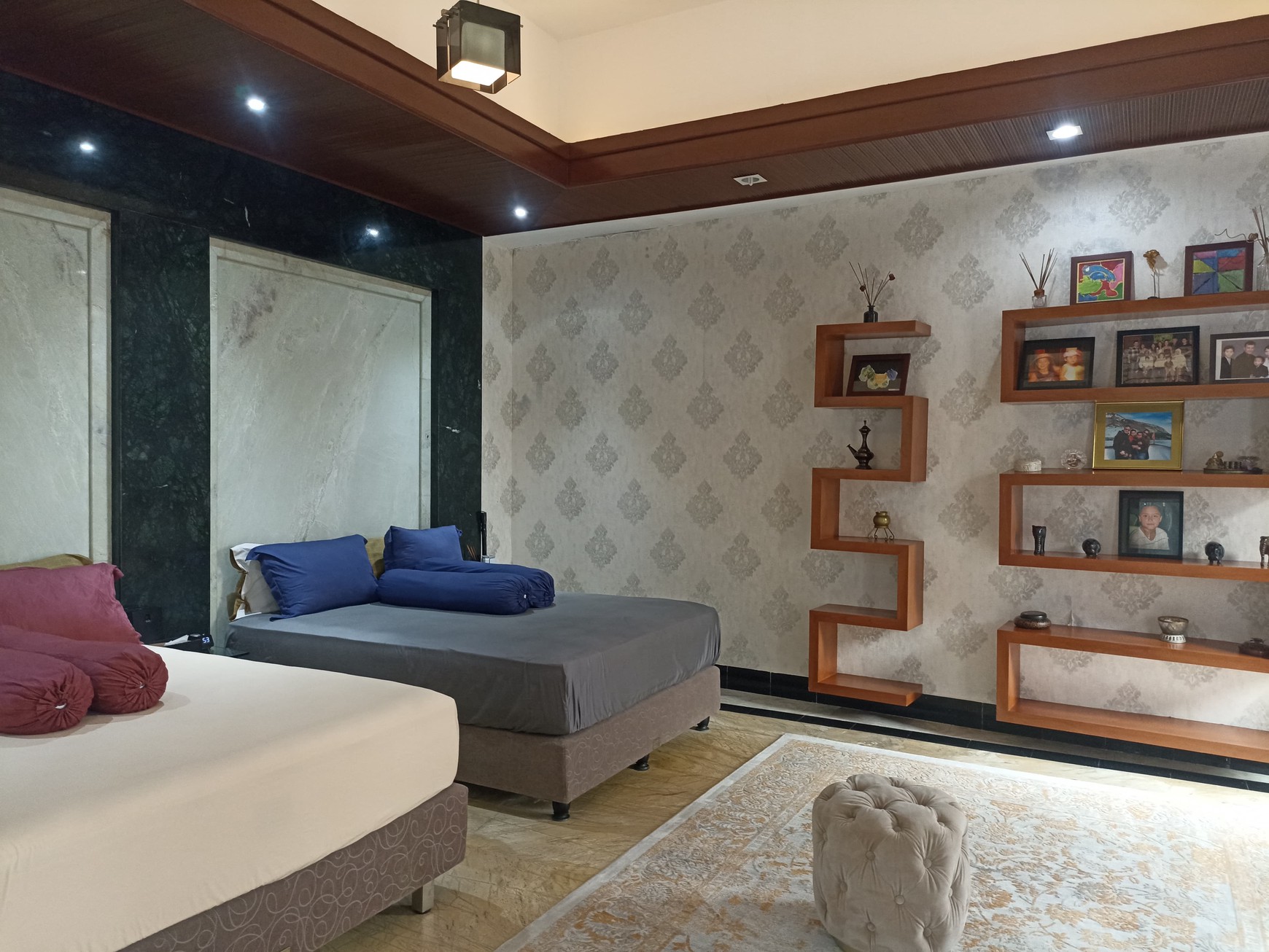 Dijual Rumah Mewah dan Asri di Pondok Indah - Hunian Eksklusif di Lokasi Premium
