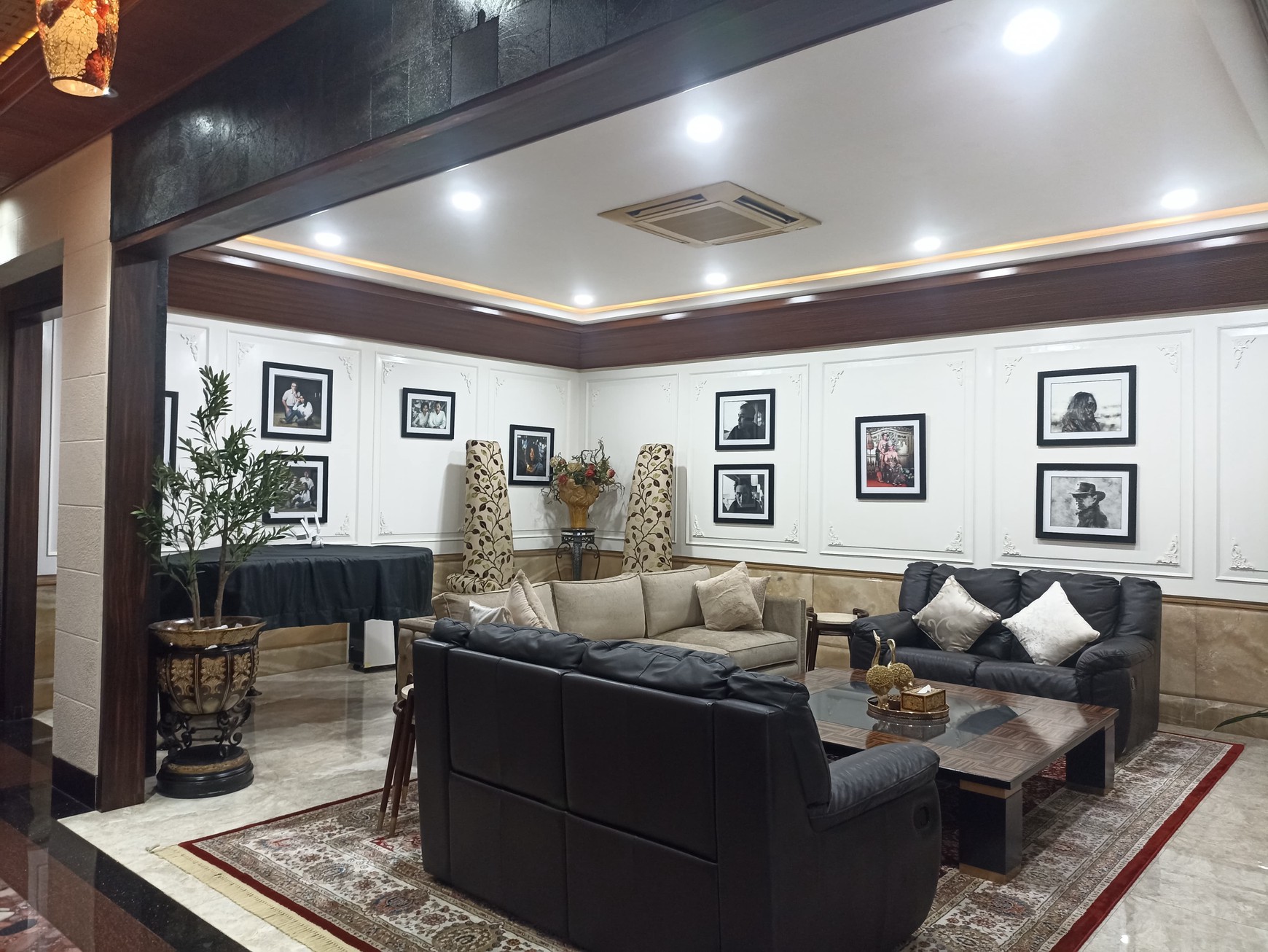 Dijual Rumah Mewah dan Asri di Pondok Indah - Hunian Eksklusif di Lokasi Premium