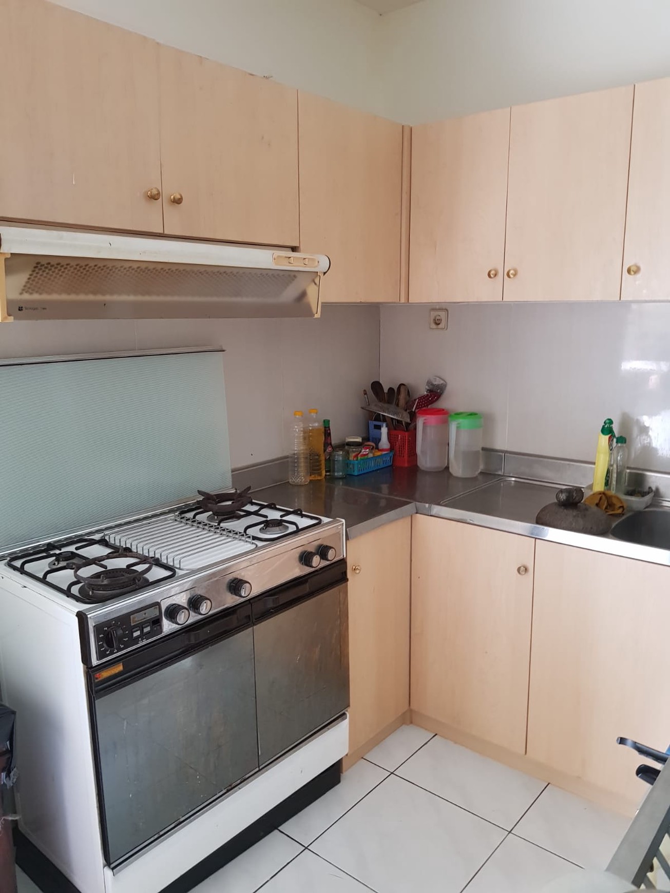 Beli Rumah di Area Bisnis Pondok Indah, Bonus Cafe dan Usaha Indekos. Pasti Cuan